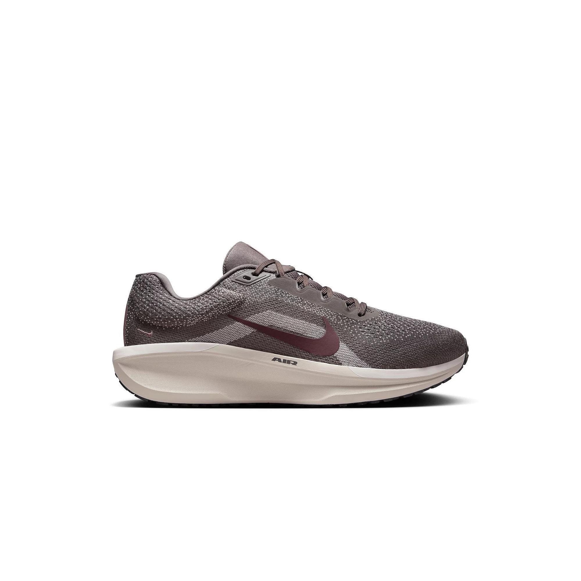 Nike Men's Winflo 11 Road Running Shoes Product Image