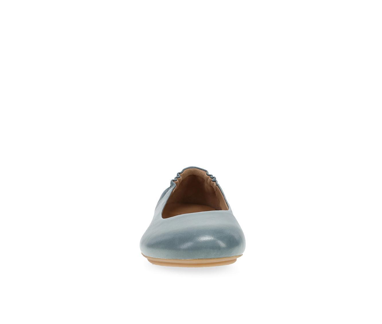 Women's Dansko Mollie Flats Product Image