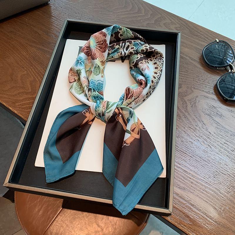 Floral Scarf Product Image