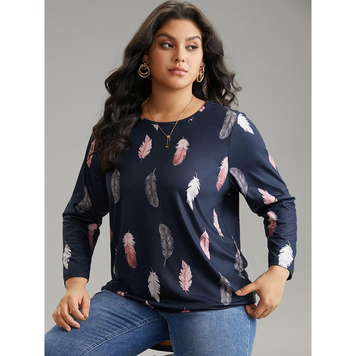Plus Size Crew Neck Feather Print T-shirt Indigo Women Casual Printed Feather Round Neck Dailywear T-shirts BloomChic 28/5X Product Image