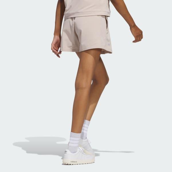 Go-To Pleated Shorts Product Image