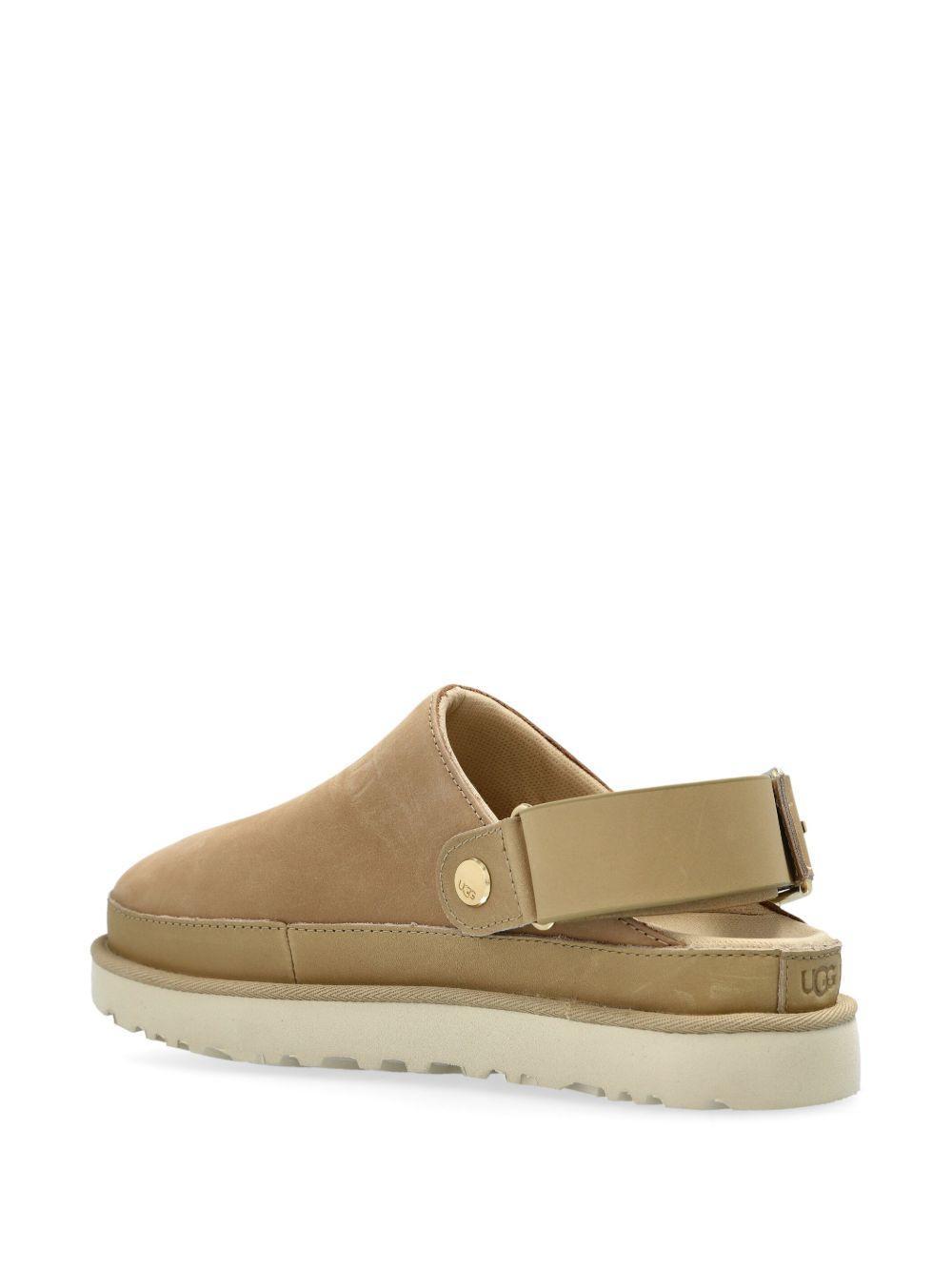 Goldenstar slippers Product Image