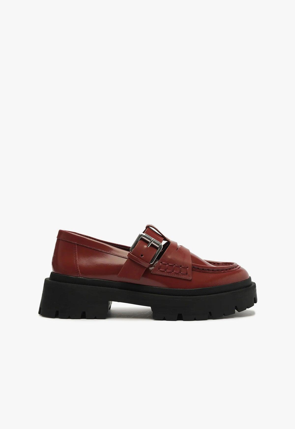 Alana Flat Product Image