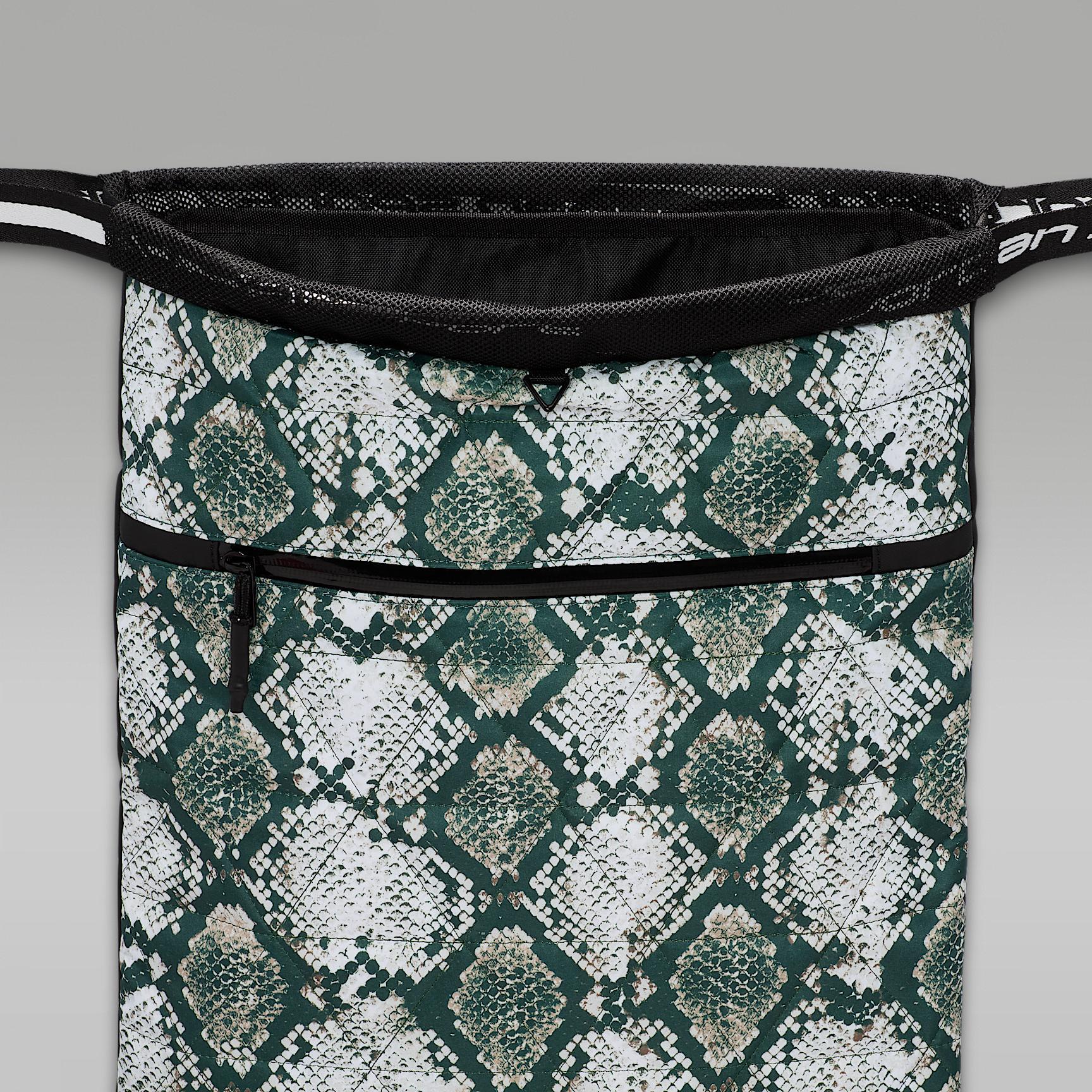 Jordan Sport Gym Sack (9.8L) Product Image