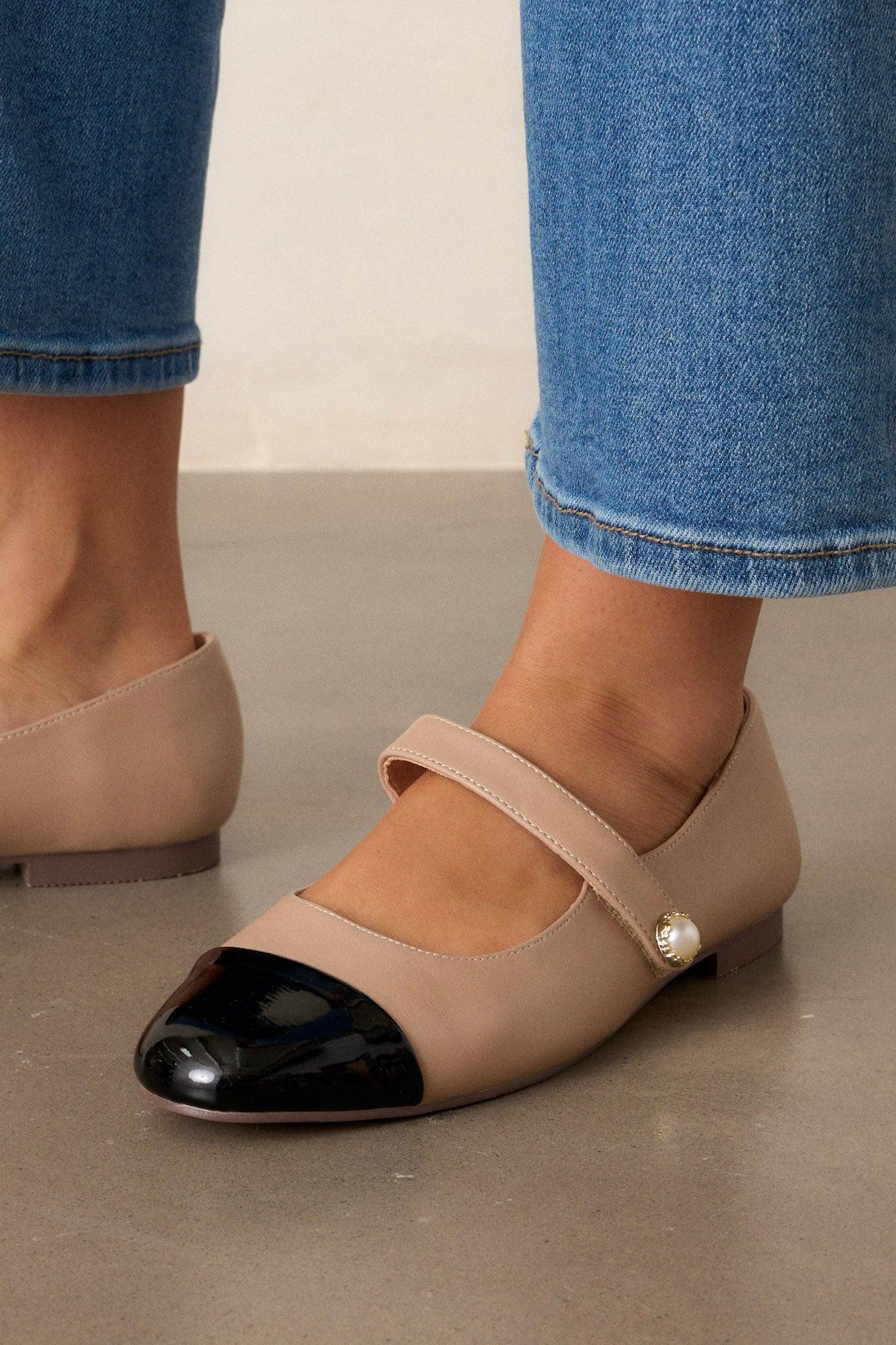 Soft Horizon Tan Round Toe Flats Product Image
