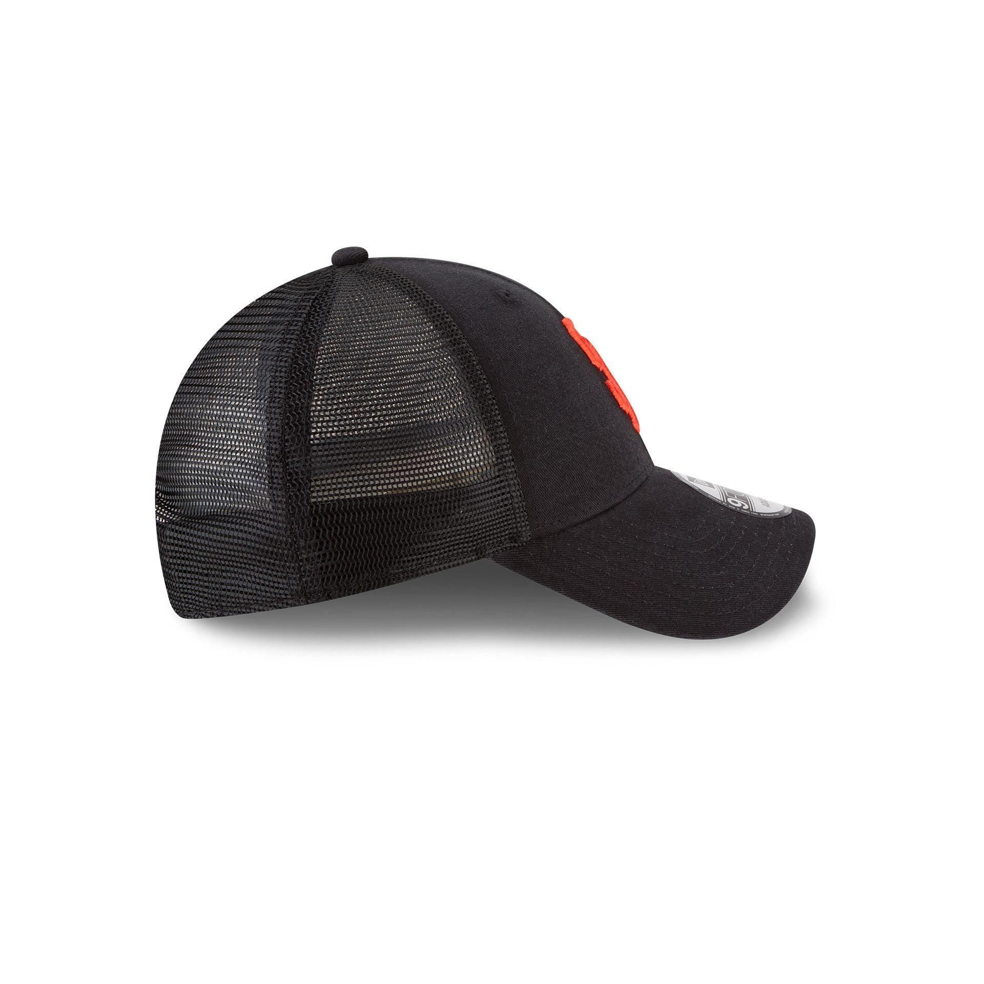 San Francisco Giants 9FORTY Trucker Hat Male Product Image