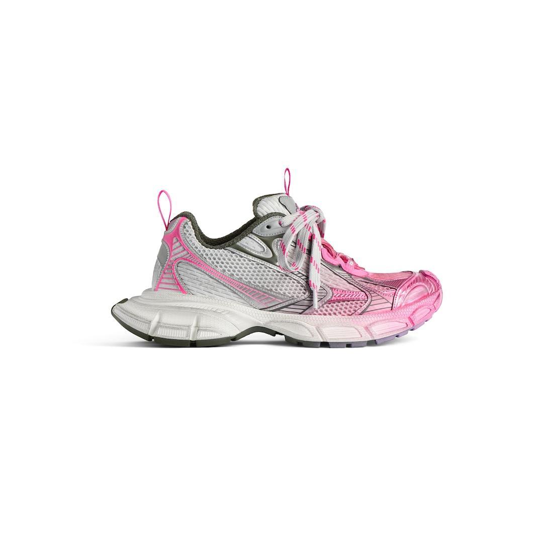 Women's 3xl Toe Spray Sneaker in Grey/pink/dark Grey Product Image