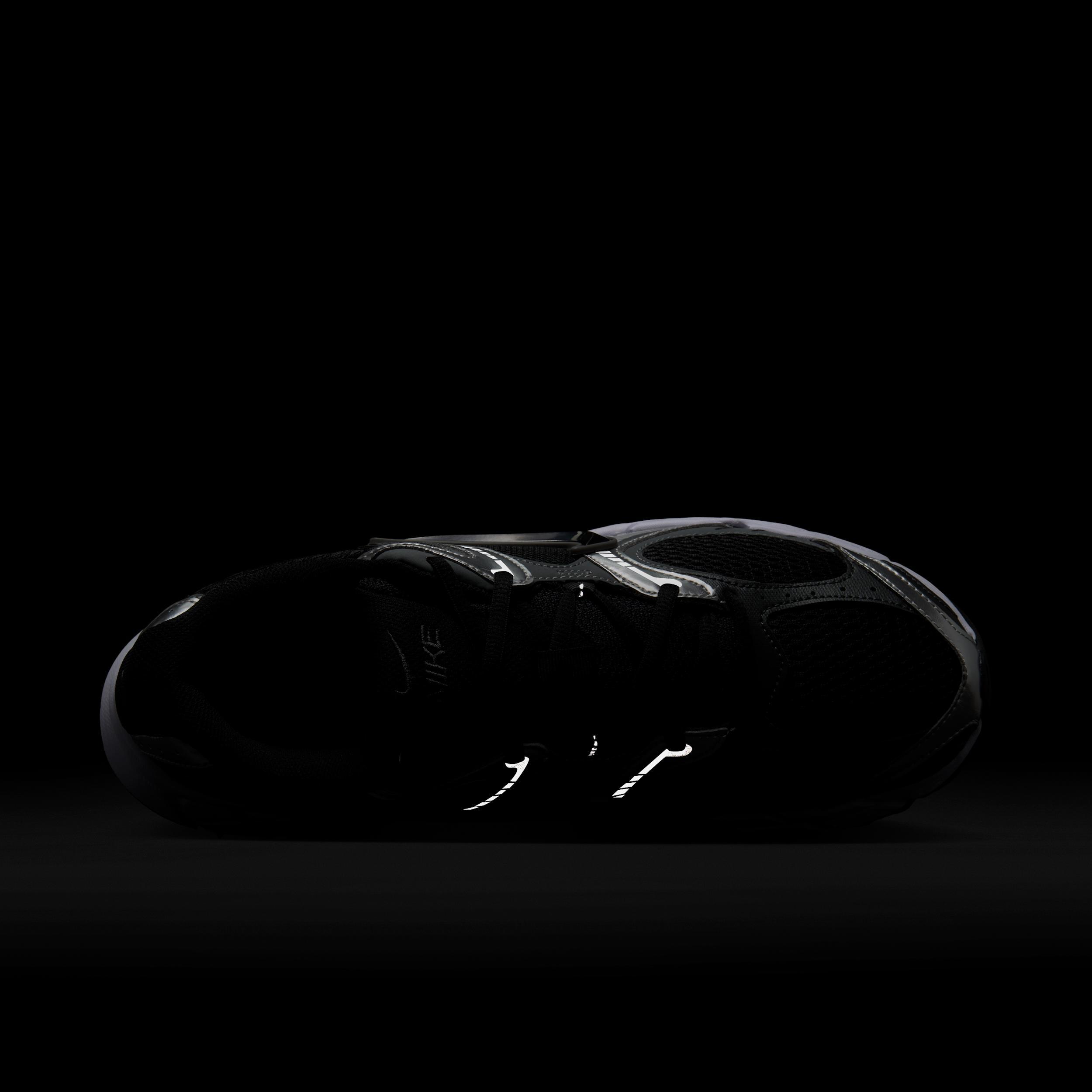 Nike V5 RNR Men's Shoes Product Image