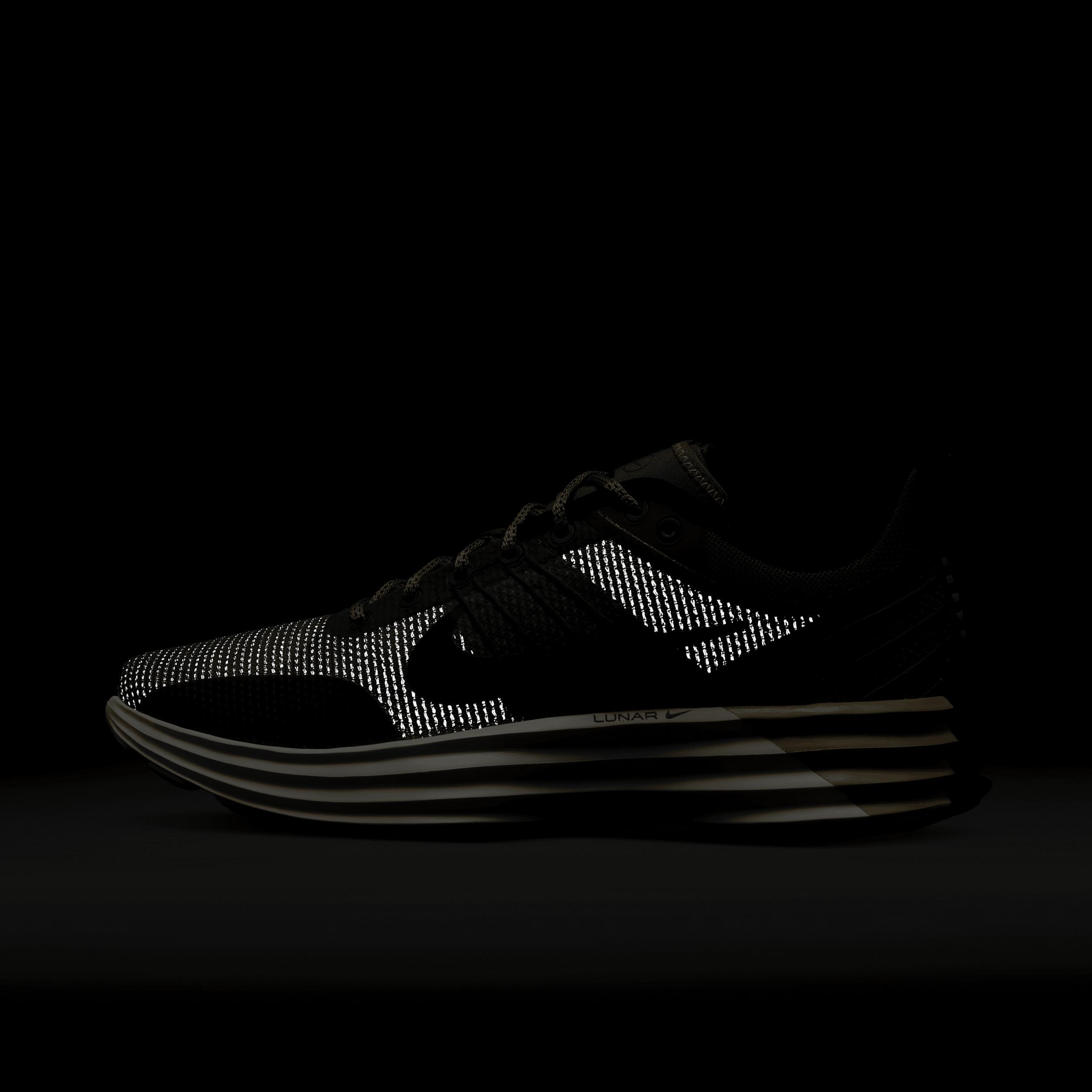 Nike Men's Lunar Roam SE Shoes Product Image