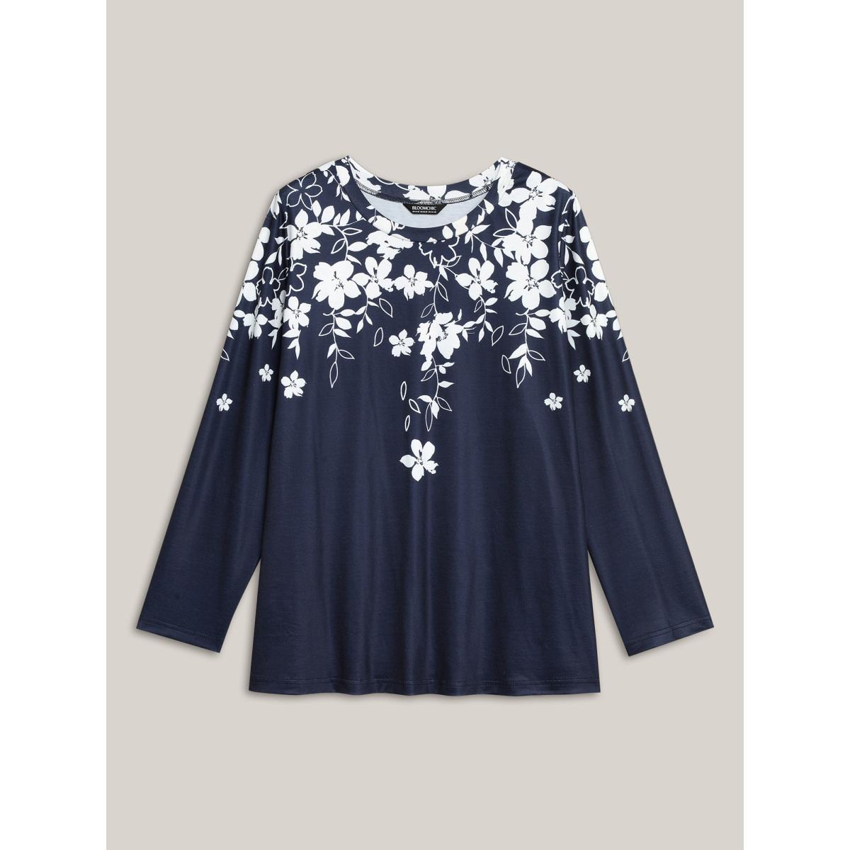 Plus Size Round Neck Boho Print T-Shirt Indigo Women Casual Contrast Natural Flowers Round Neck Everyday T-shirts BloomChic 12/L Product Image