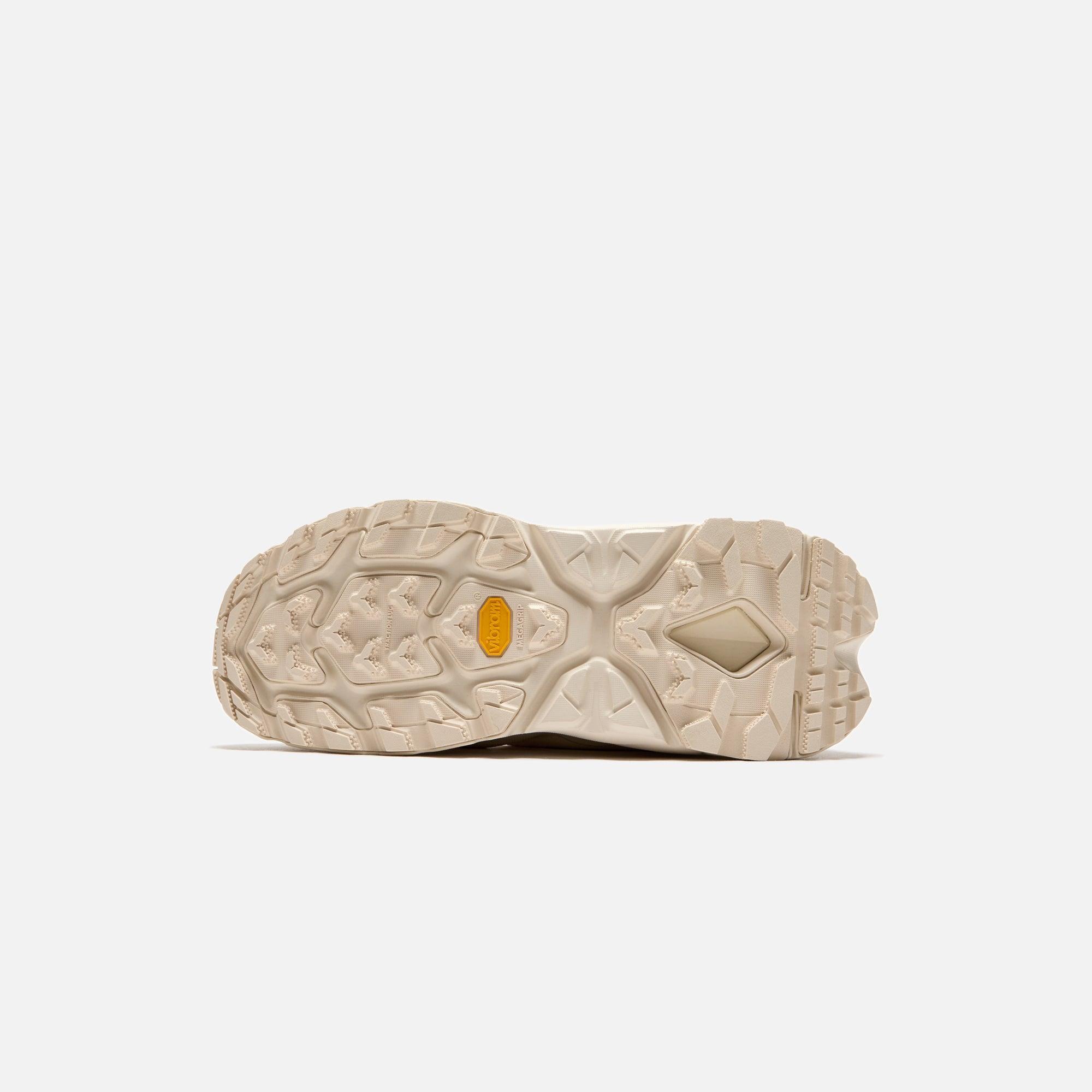 HOKA WMNS Kaha 2 Frost GTX - Oat Milk / Sesame Female Product Image