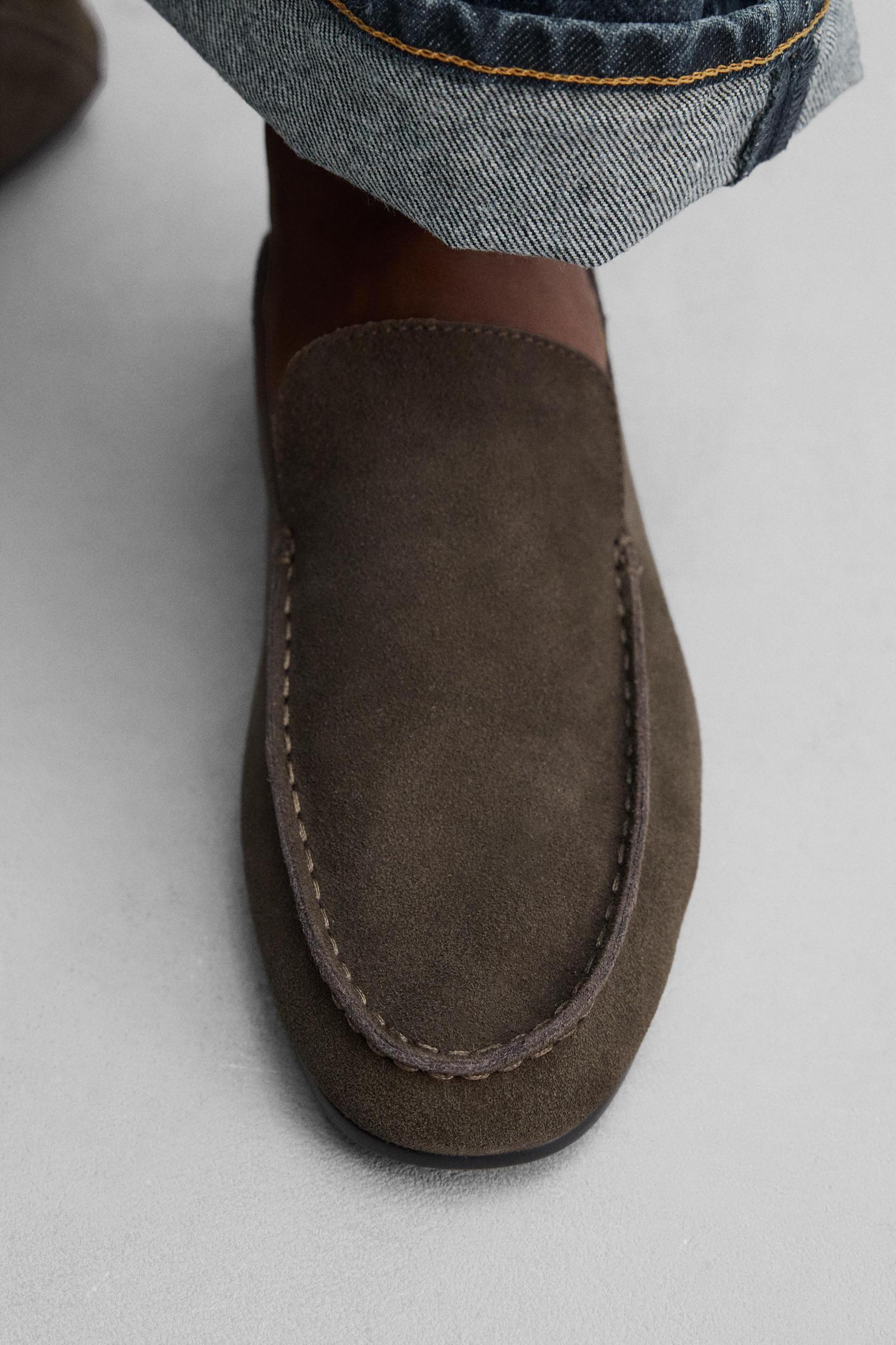 LIMITED EDITION LEATHER LOAFERS Product Image