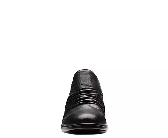 Clarks® Emily2 Cove Women's Leather Pumps, Size: 11 Wide, Black Product Image