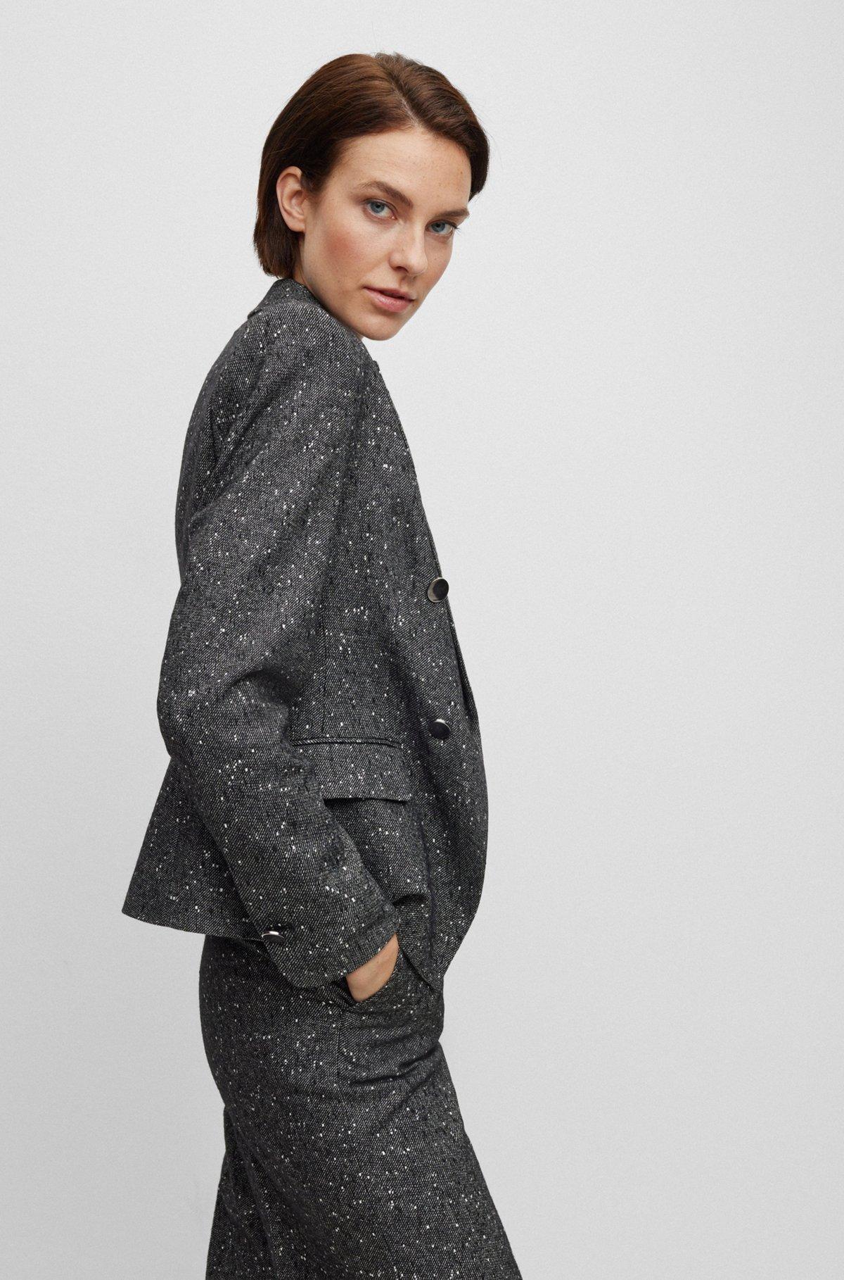 Slim-fit jacket in structured tweed Product Image