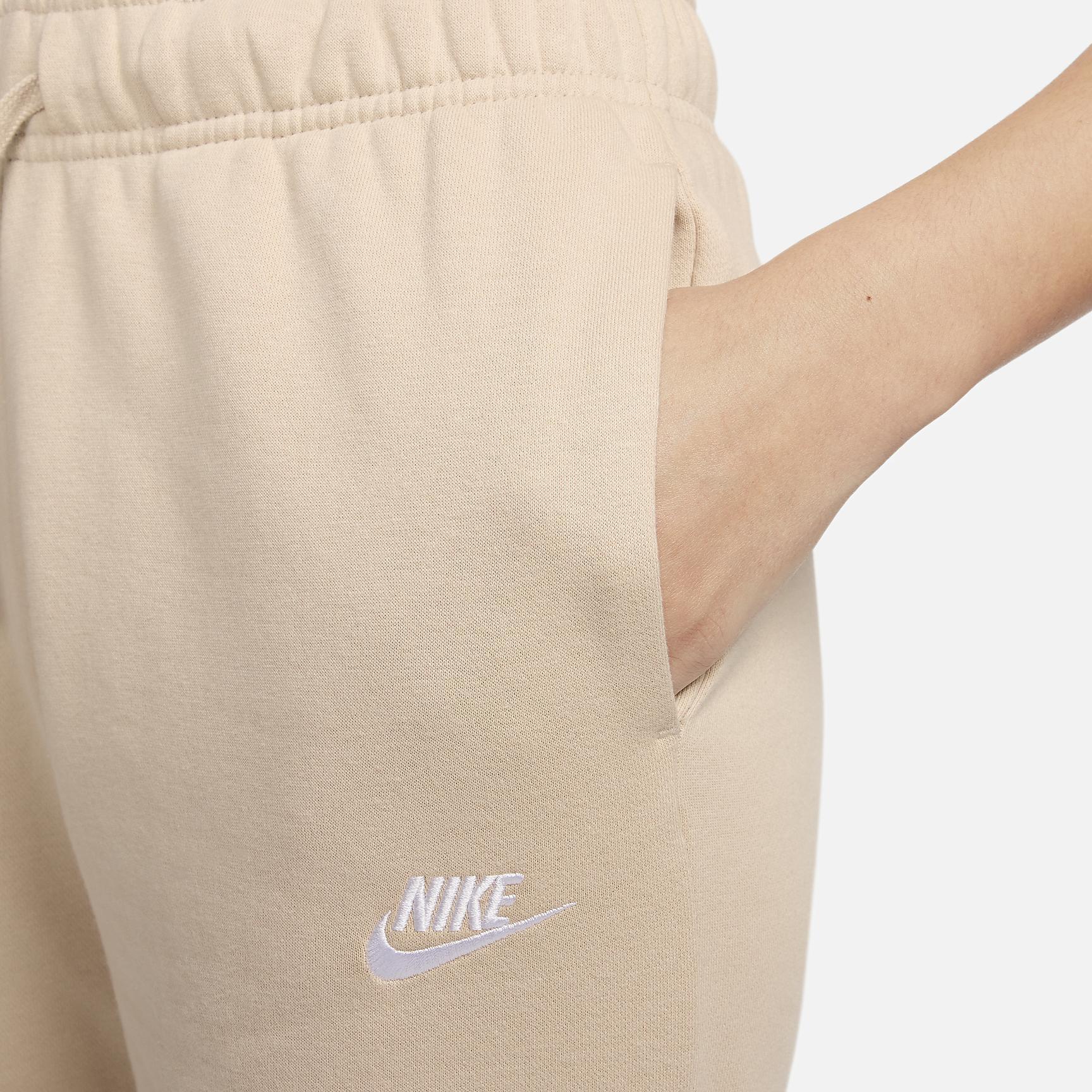 Nike Womens Sportswear Club Fleece Mid-Rise Jogger Pants Product Image