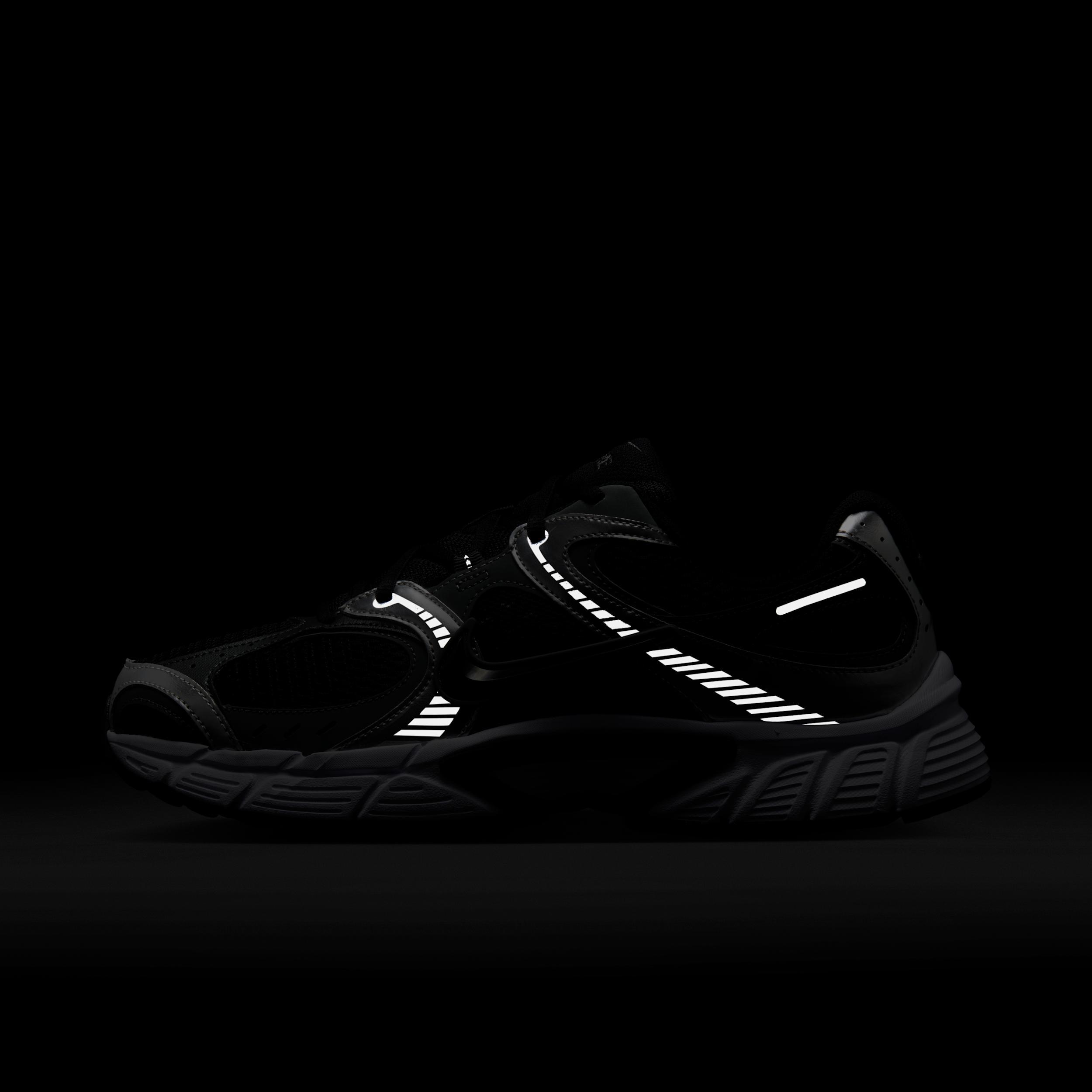 Nike V5 RNR Men's Shoes Product Image