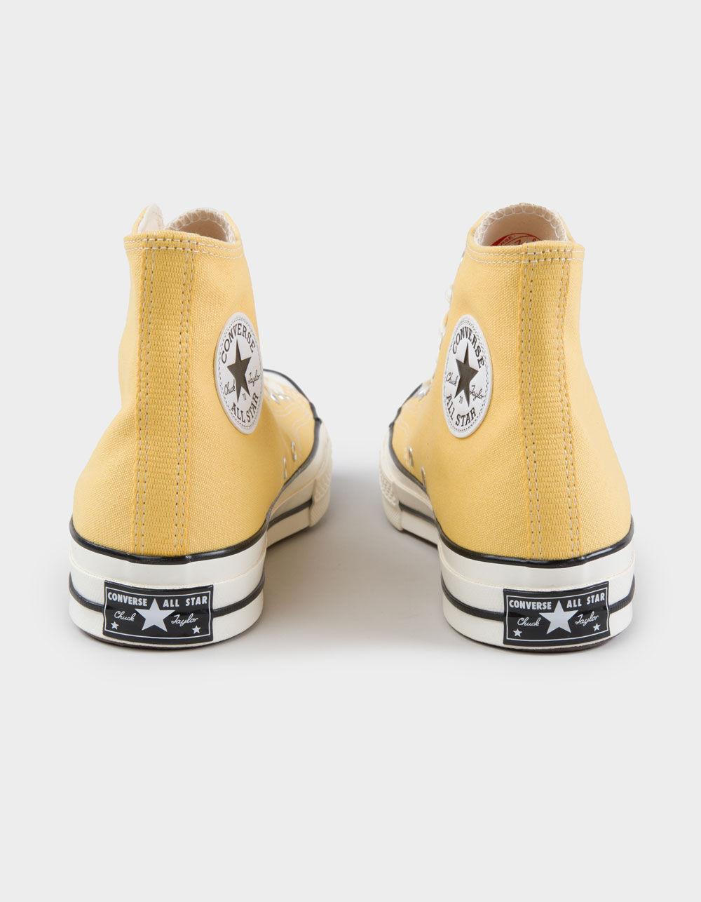 CONVERSE Chuck 70 High Top Shoes - RED COMBO Product Image
