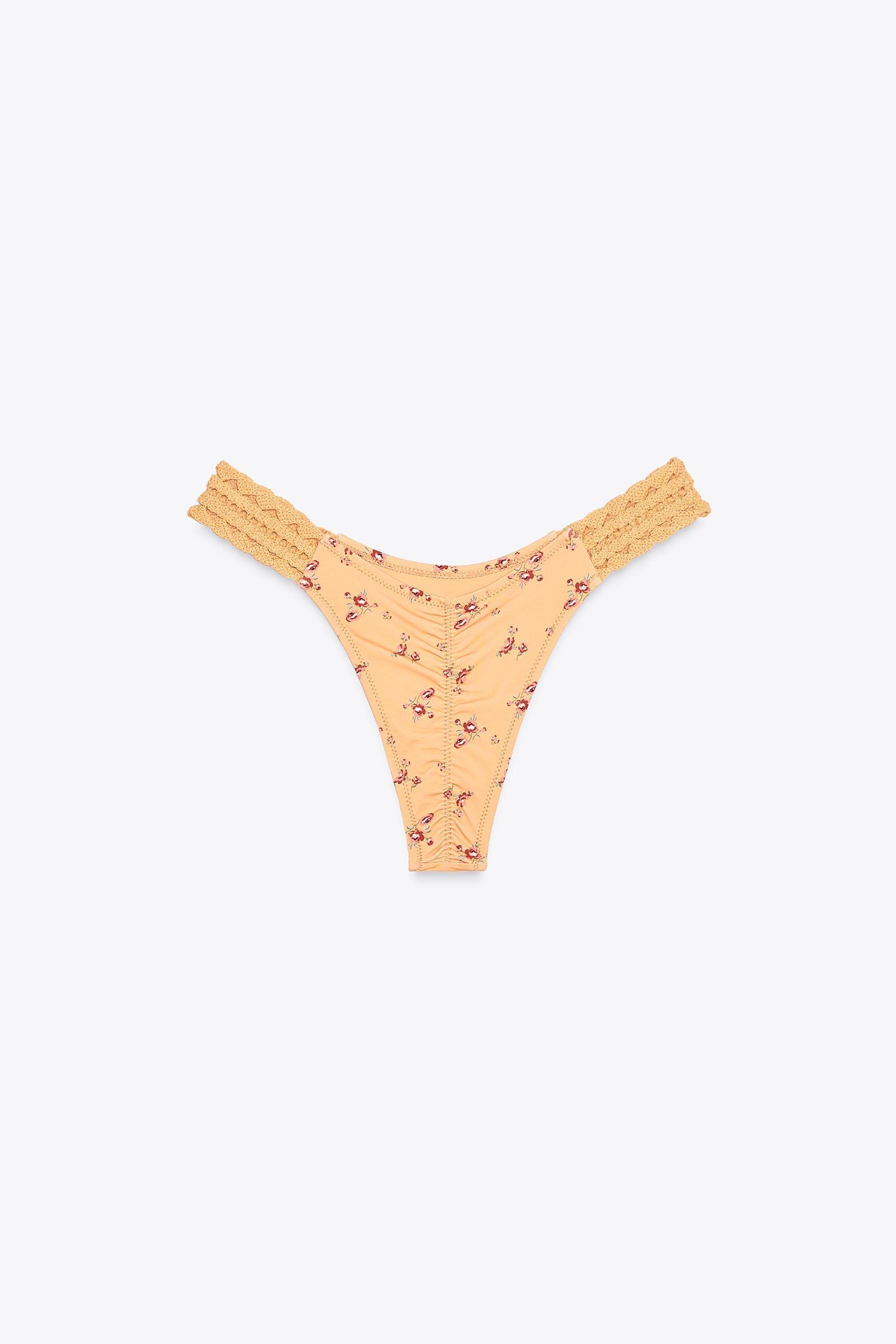 LACE TRIM FLORAL BIKINI TOP Product Image