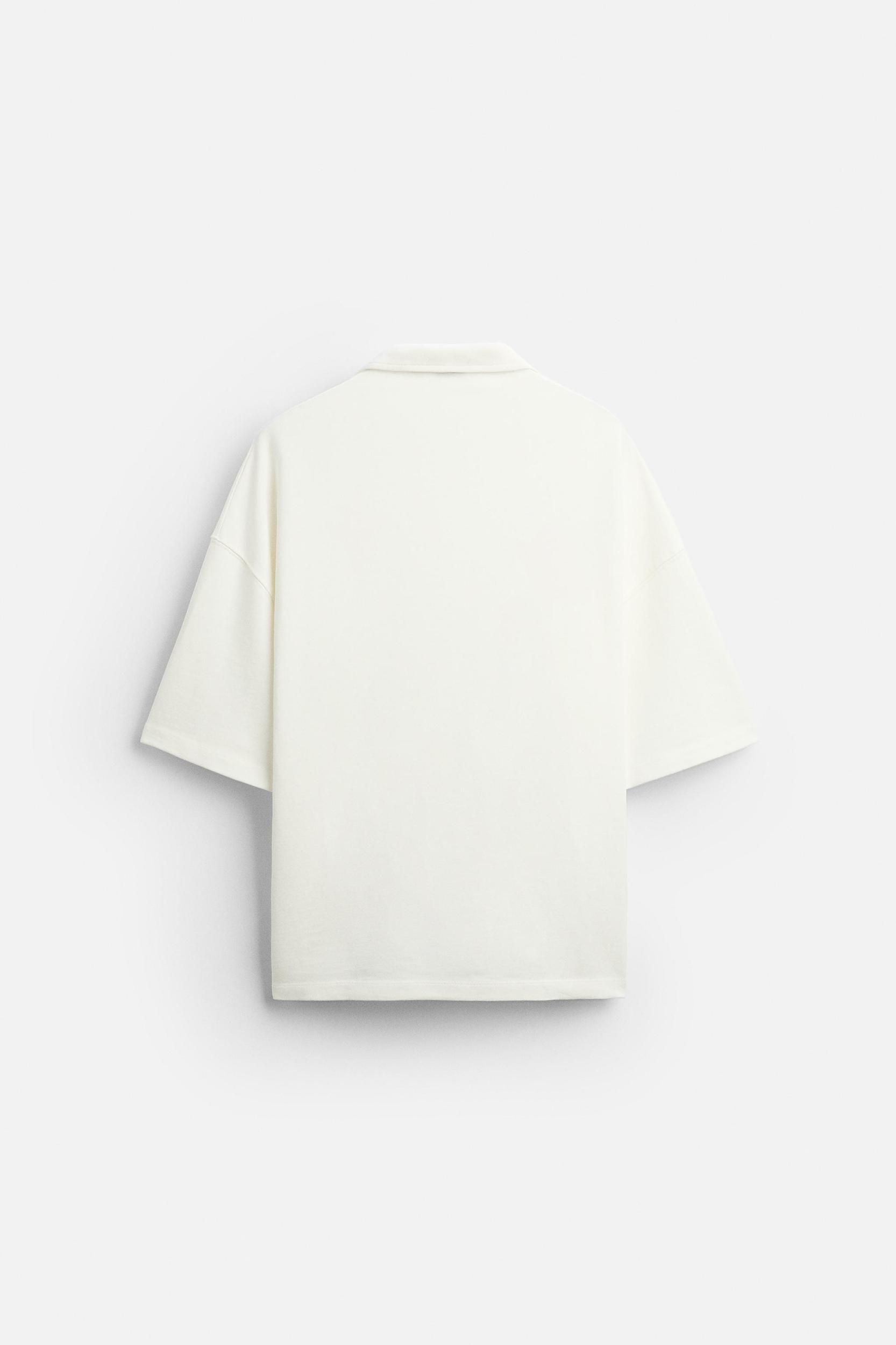 QUARTER ZIP SWEATSHIRT Product Image