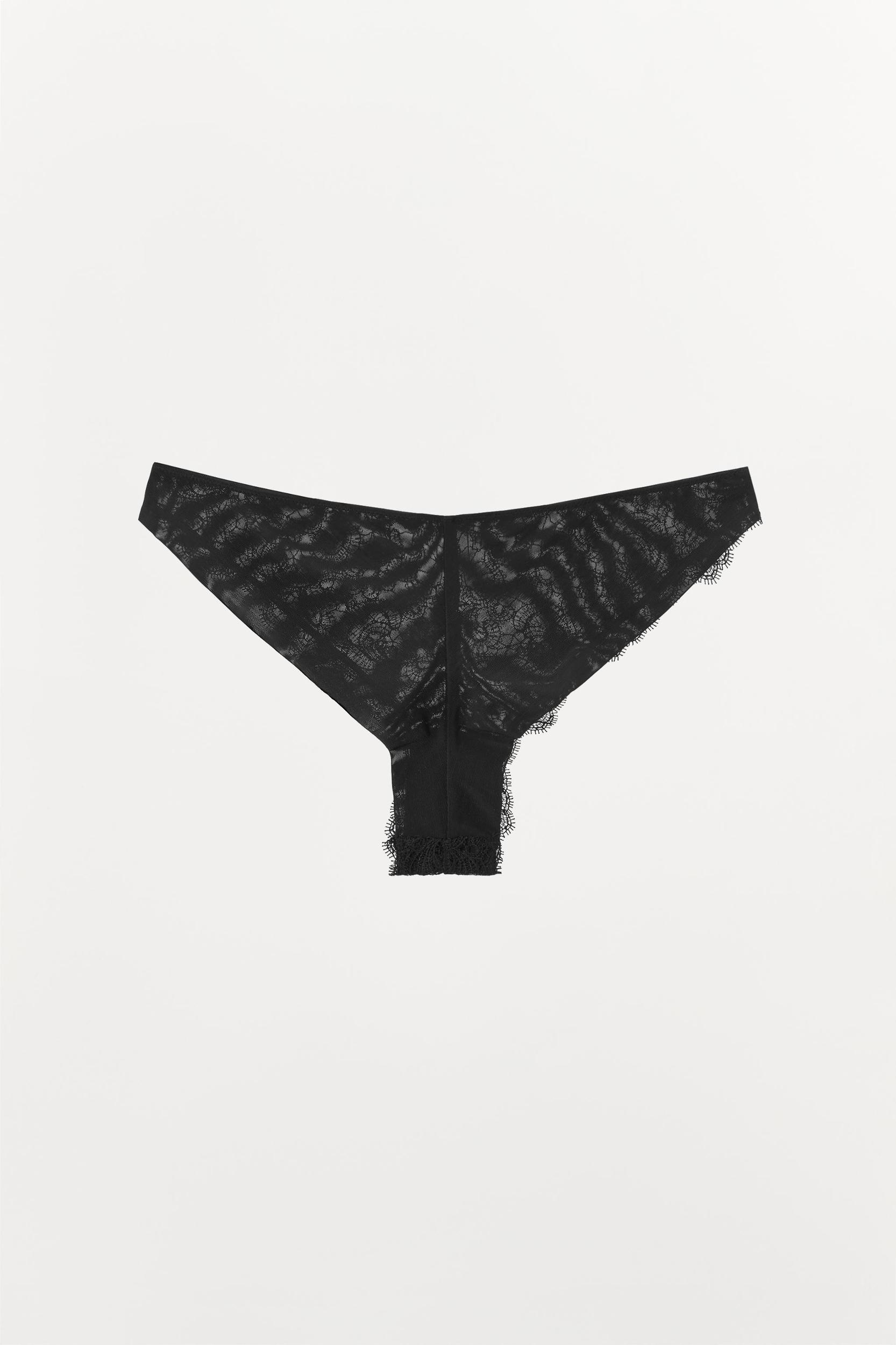 LACE PANTIES Product Image