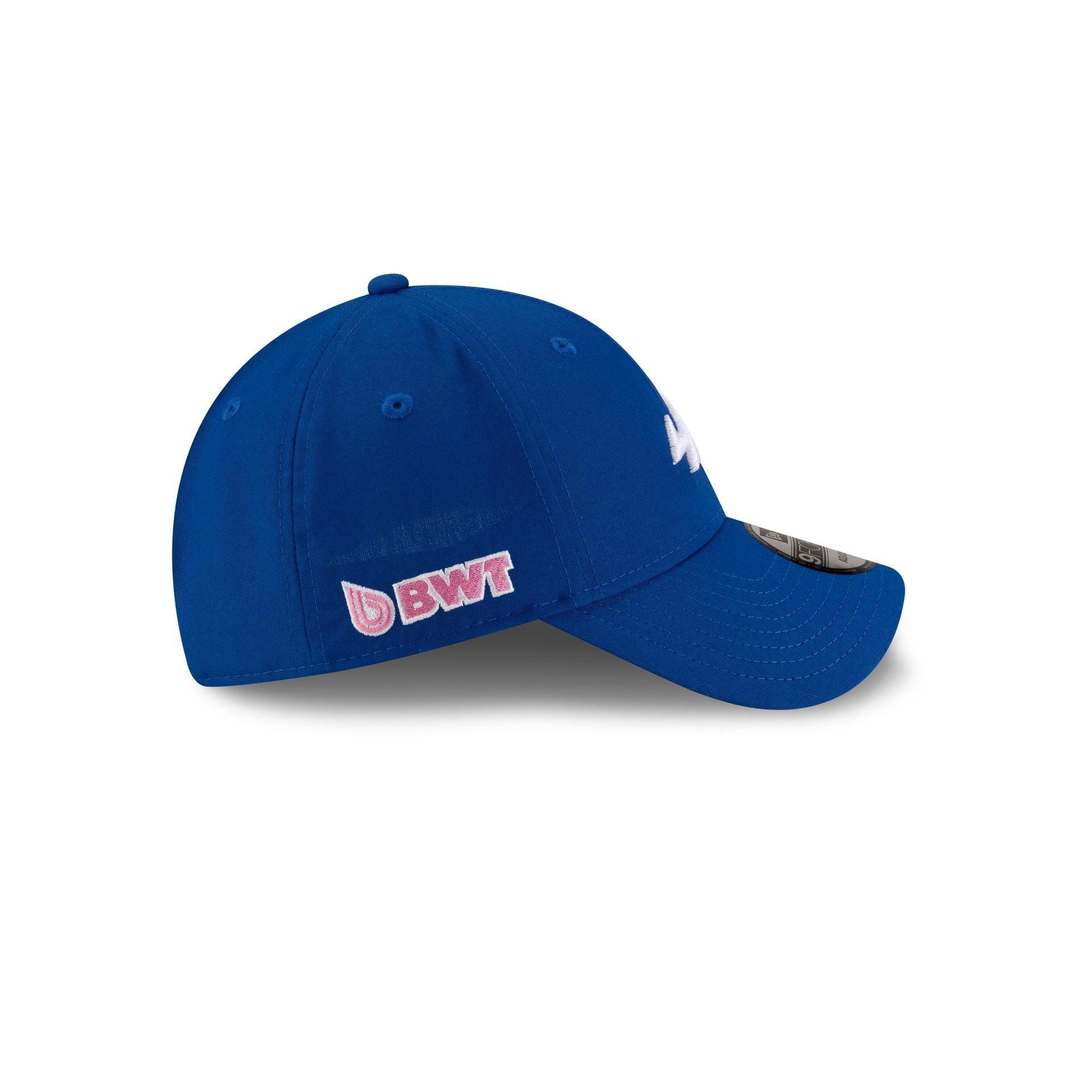 Dominican Republic Red Alt 9FORTY Snapback Hat Male Product Image