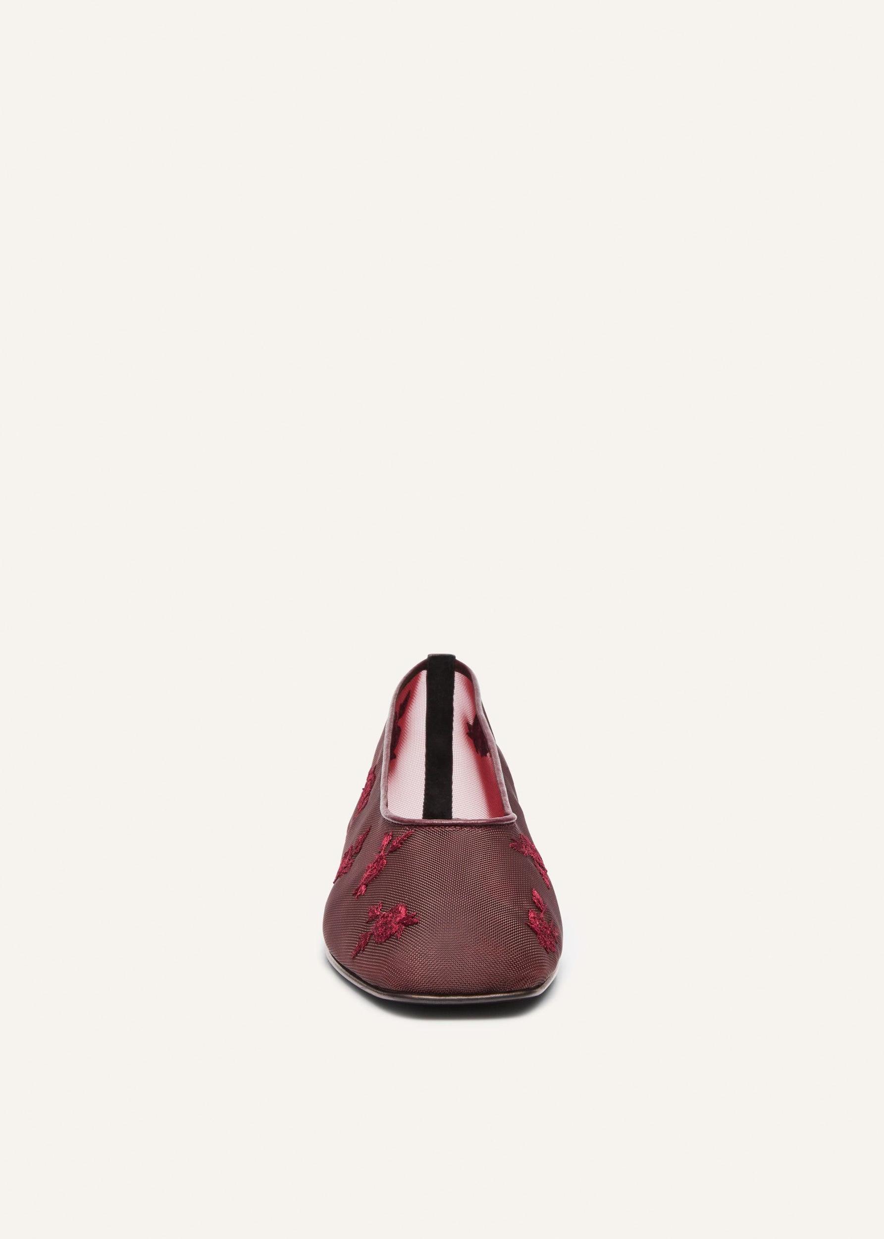 Mesh ballet flats in burgundy embroidery Product Image