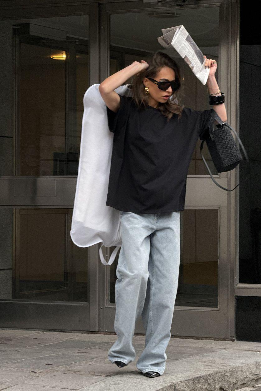 Round Neck Oversized Heavy Tee Product Image