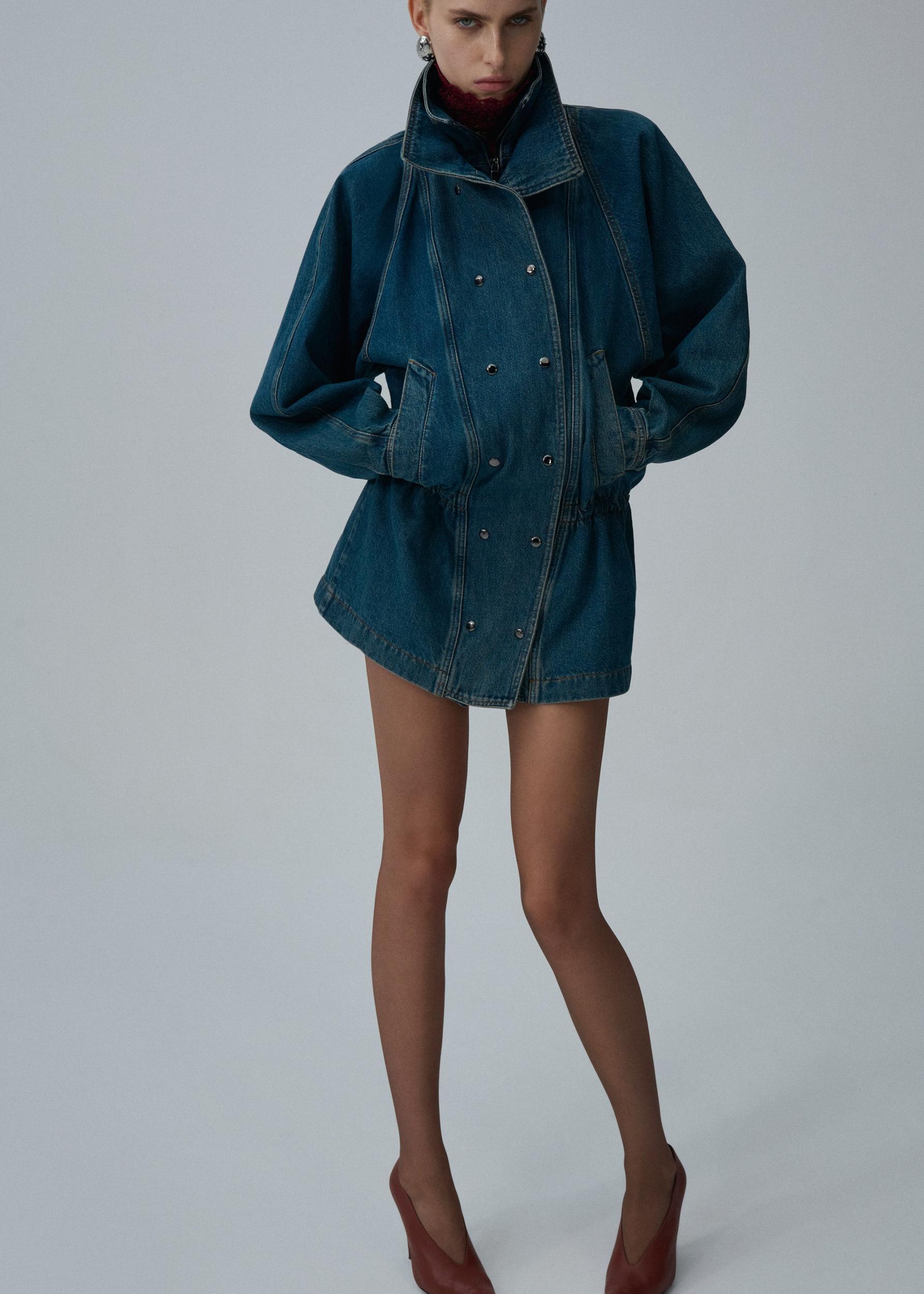 Cinched denim jacket in blue vintage Product Image