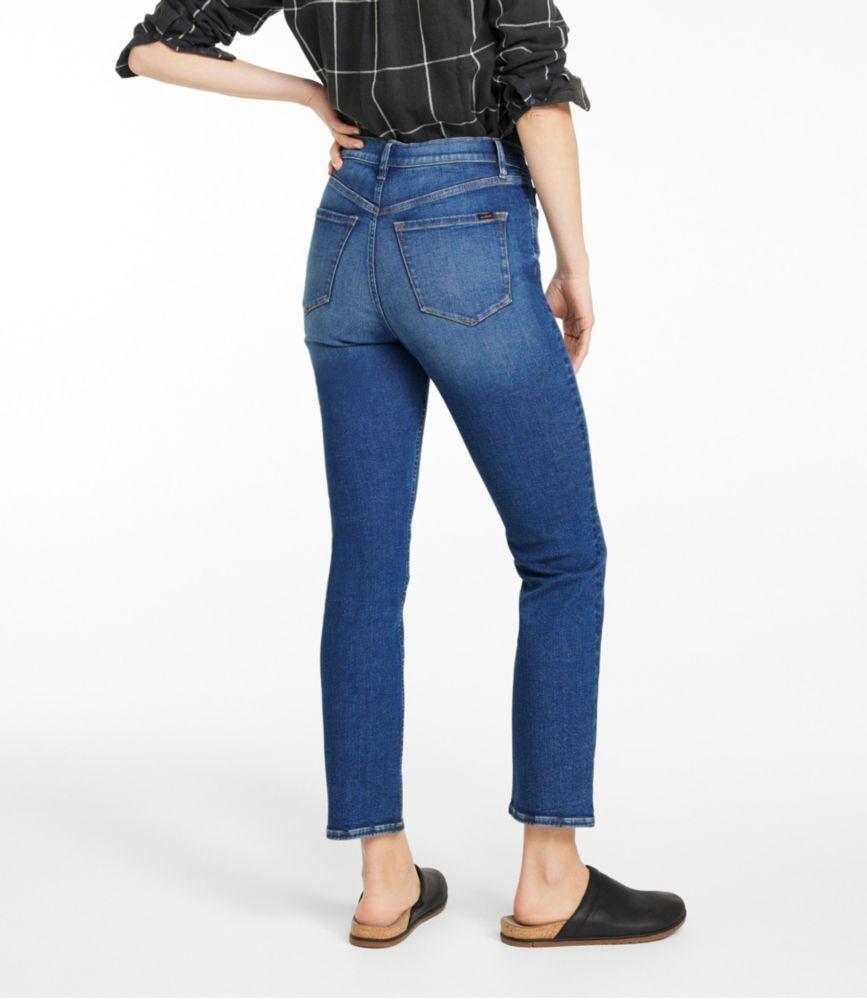 
                            Women's Signature Super Stretch Jeans, High-Rise Skinny-Leg
                         Product Image