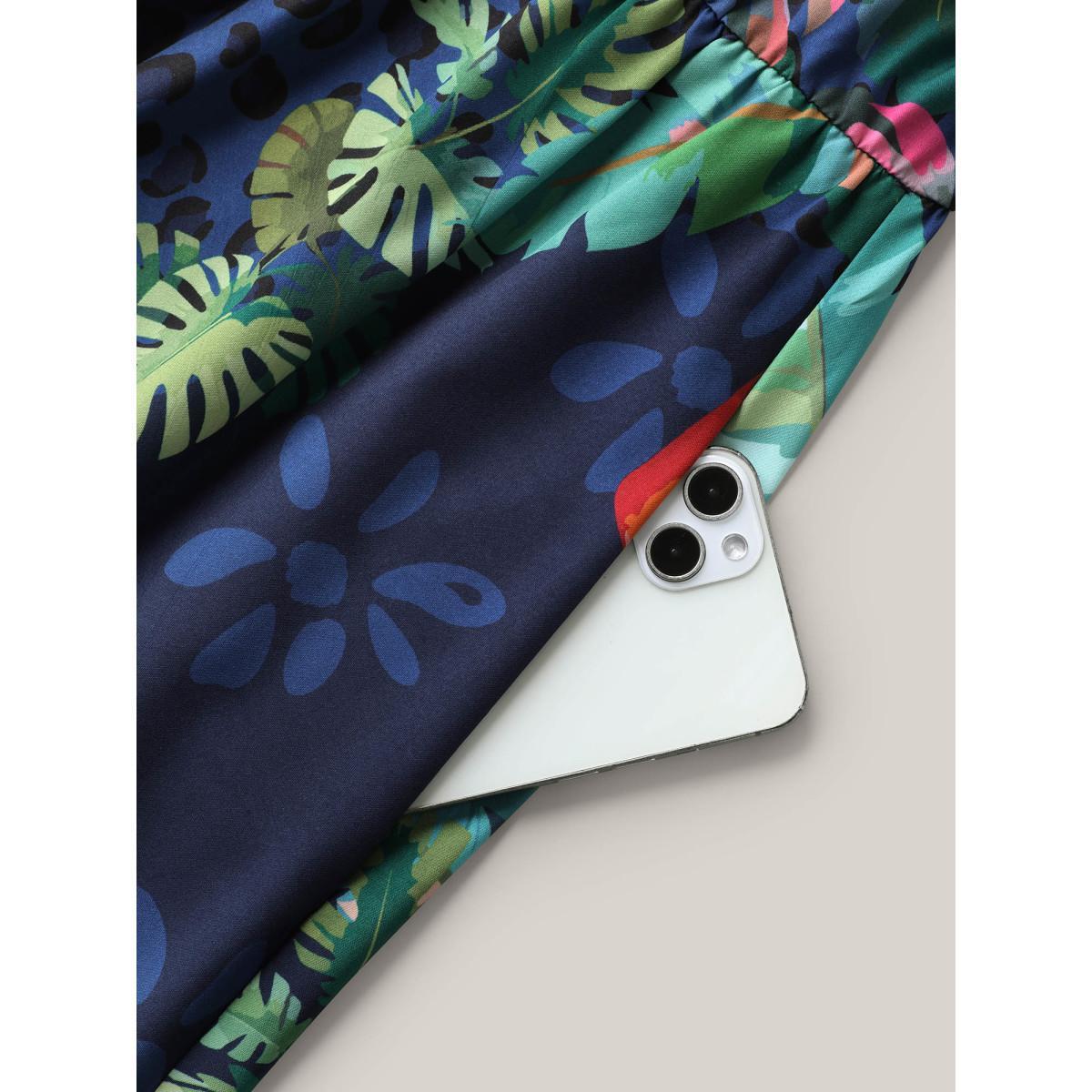 Plus Size Tropical Pattern Surplice Pockets Midi Dress DarkBlue Women Resort Non Overlap Collar Sleeveless Curvy BloomChic 22-24/3X Product Image