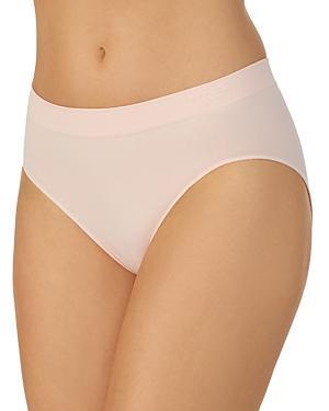 Le Mystere Smooth Shape Wireless Bralette Product Image