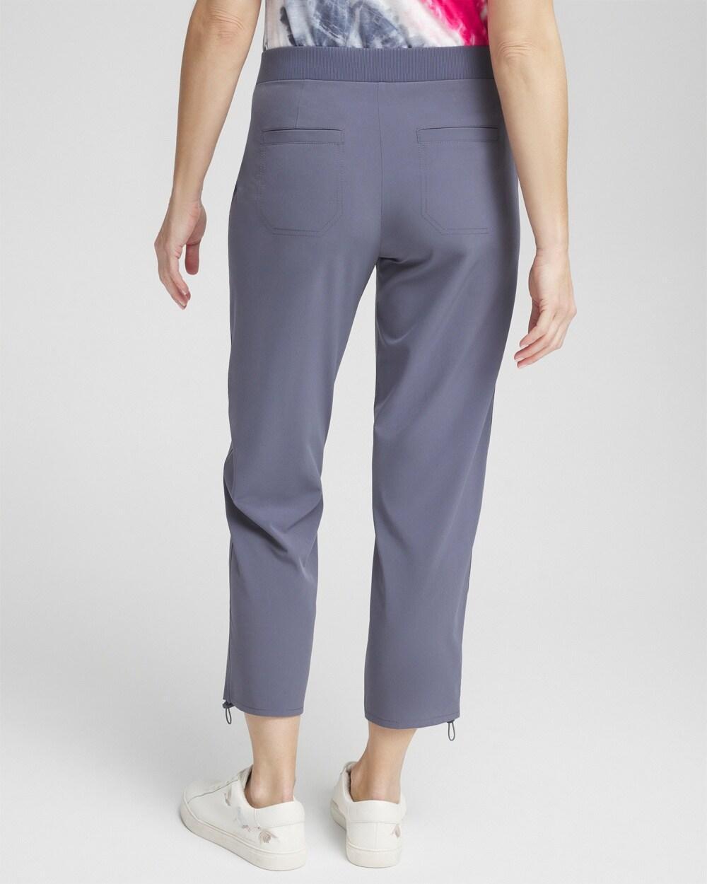Zenergy® UPF Neema Rib Bungee Crops Product Image