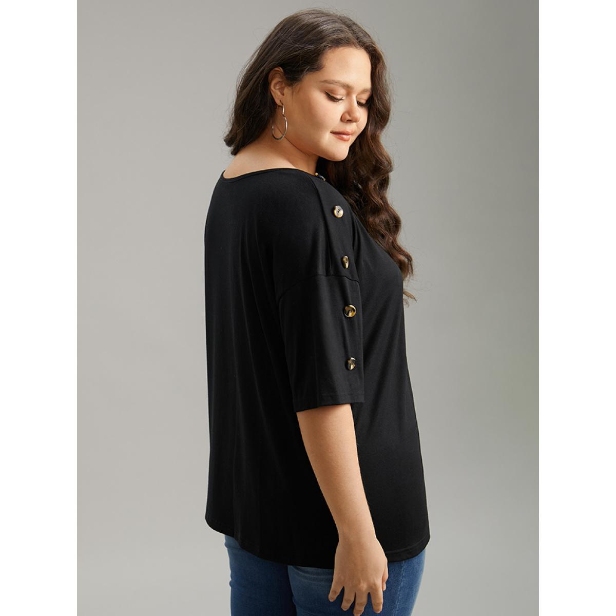 Plus Size Plain Button Detail Drop Shoulder T-shirt Black Women Casual Button Plain Round Neck Dailywear T-shirts BloomChic 26/4X Product Image