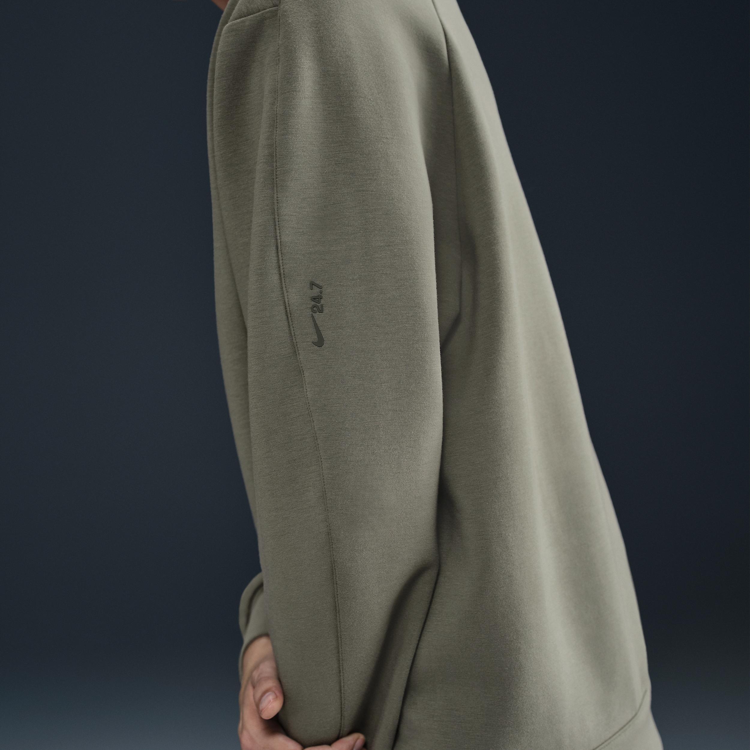 Nike Men's 24.7 ImpossiblySoft Dri-FIT Crew Product Image