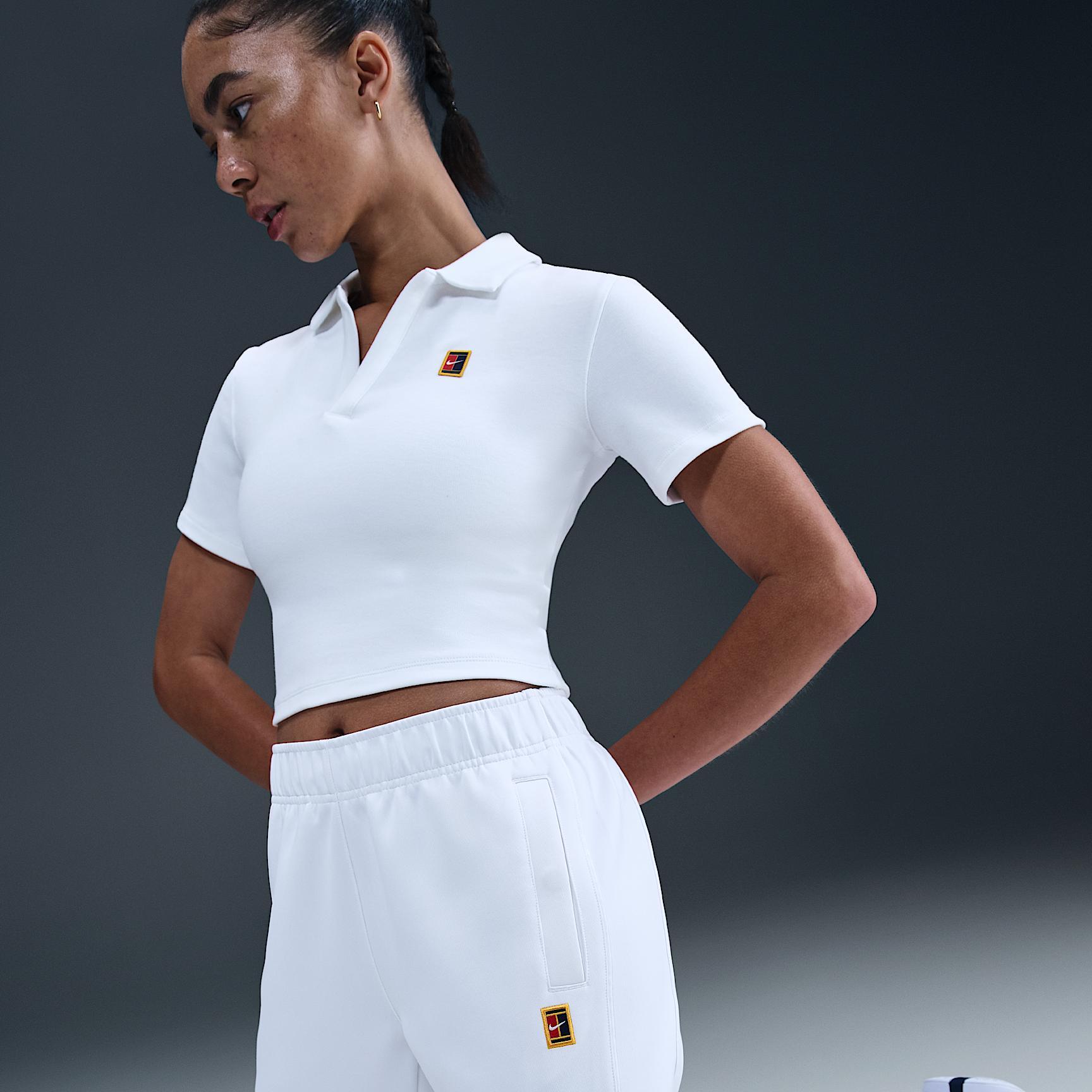 NikeCourt Heritage Windrunner Women's Mid-Rise Tennis Pants Product Image