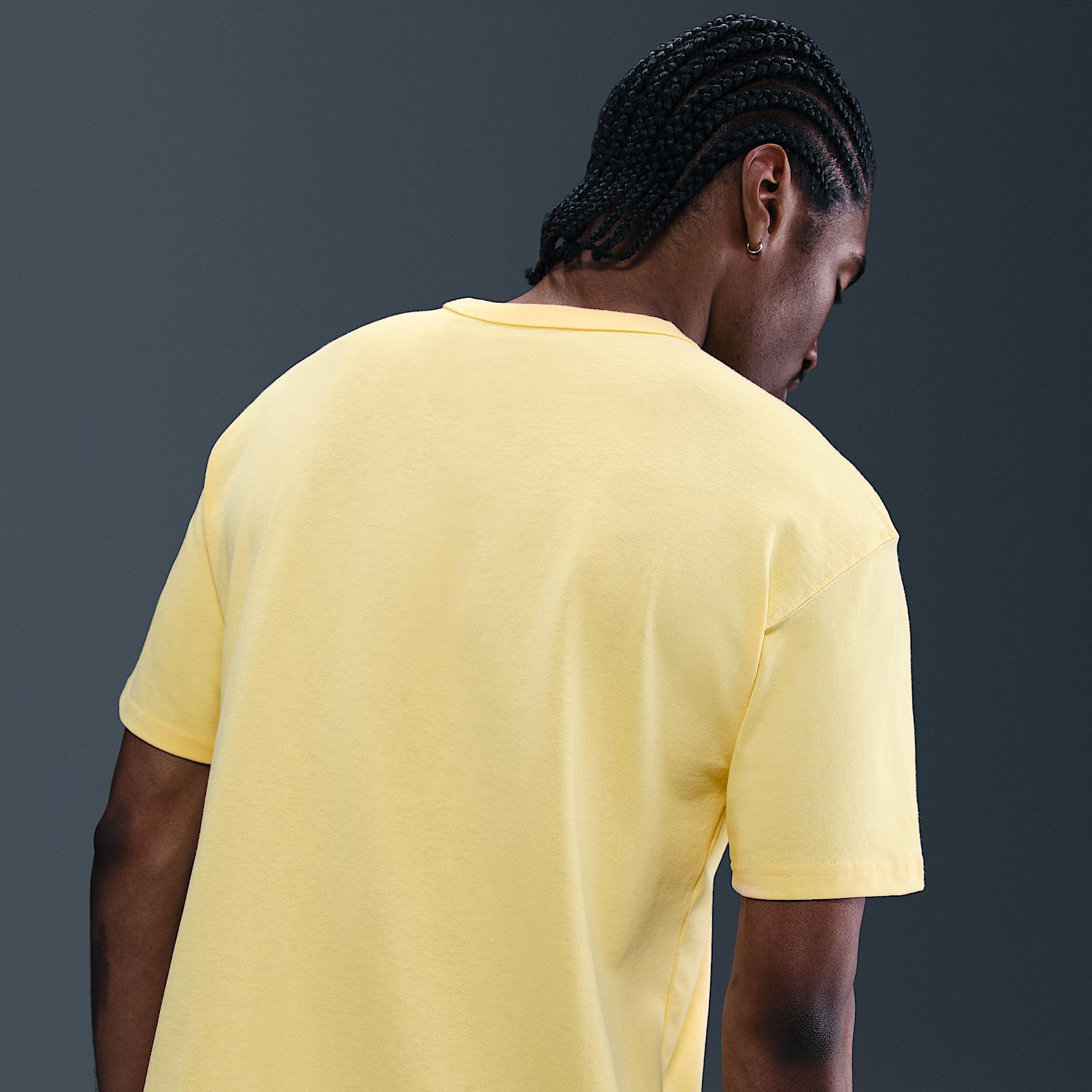 Men's Nike Sportswear Premium Essentials T-Shirt Product Image