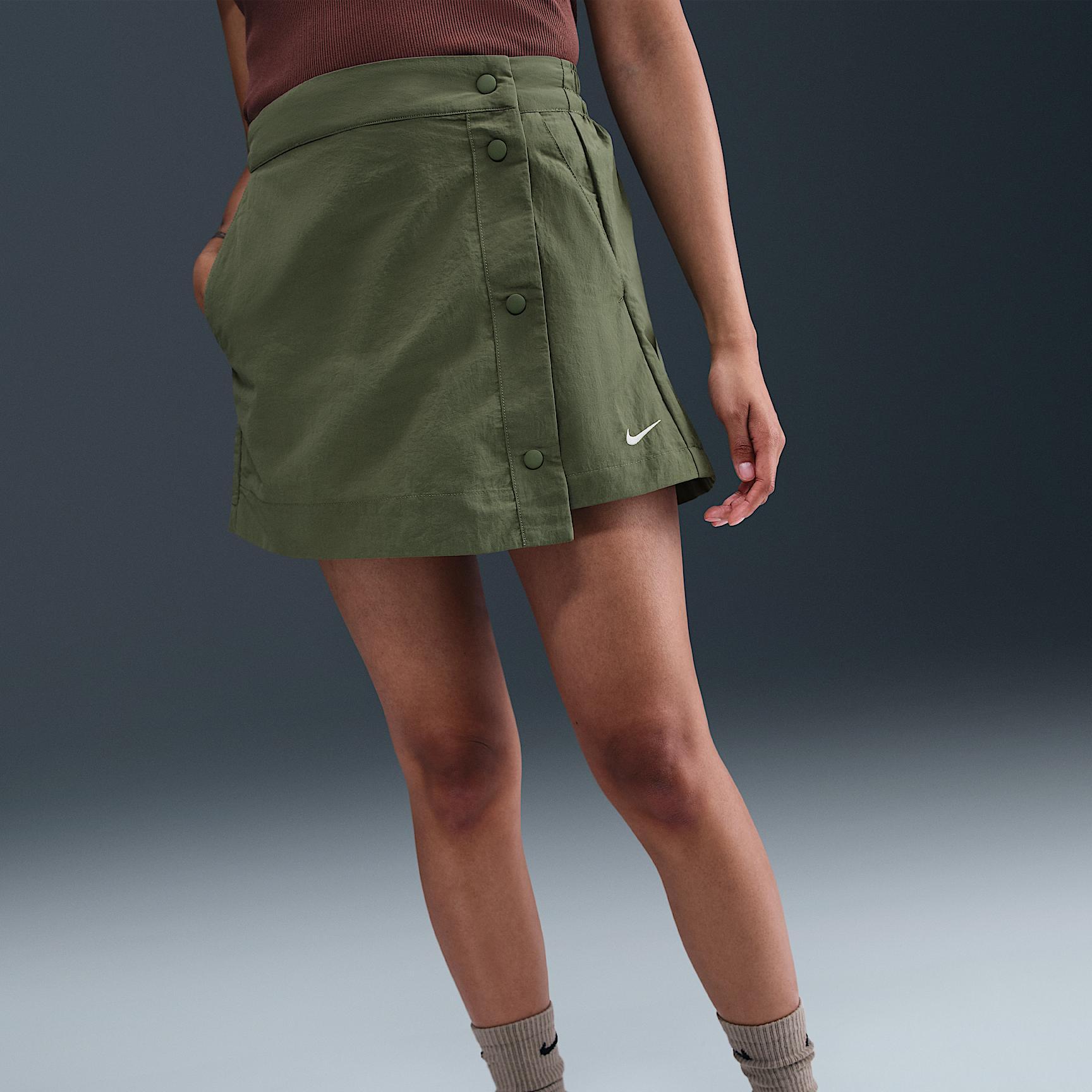 Women's Nike Sportswear Essential Woven Skort Product Image