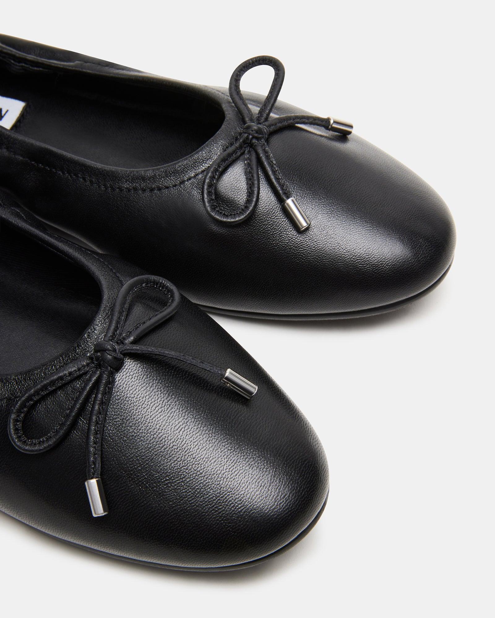 JESTER BLACK LEATHER Female Product Image