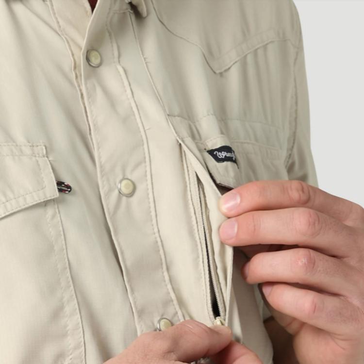 Wrangler® Men's L/S Performance Snap Shirt - Overcast Product Image