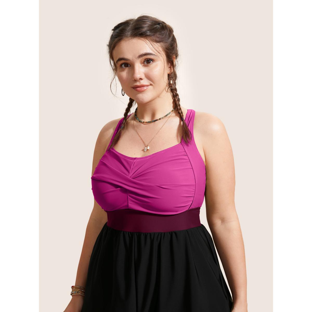 Plus Size Patchwork Contrast Crossover One Piece Swimsuit Women's Swimwear Rosered Beach Twist Curve Bathing Suits High stretch One Pieces BloomChic 30/6X Product Image