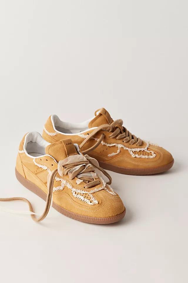 Alohas Tb.490 Crochet Sneakers Product Image