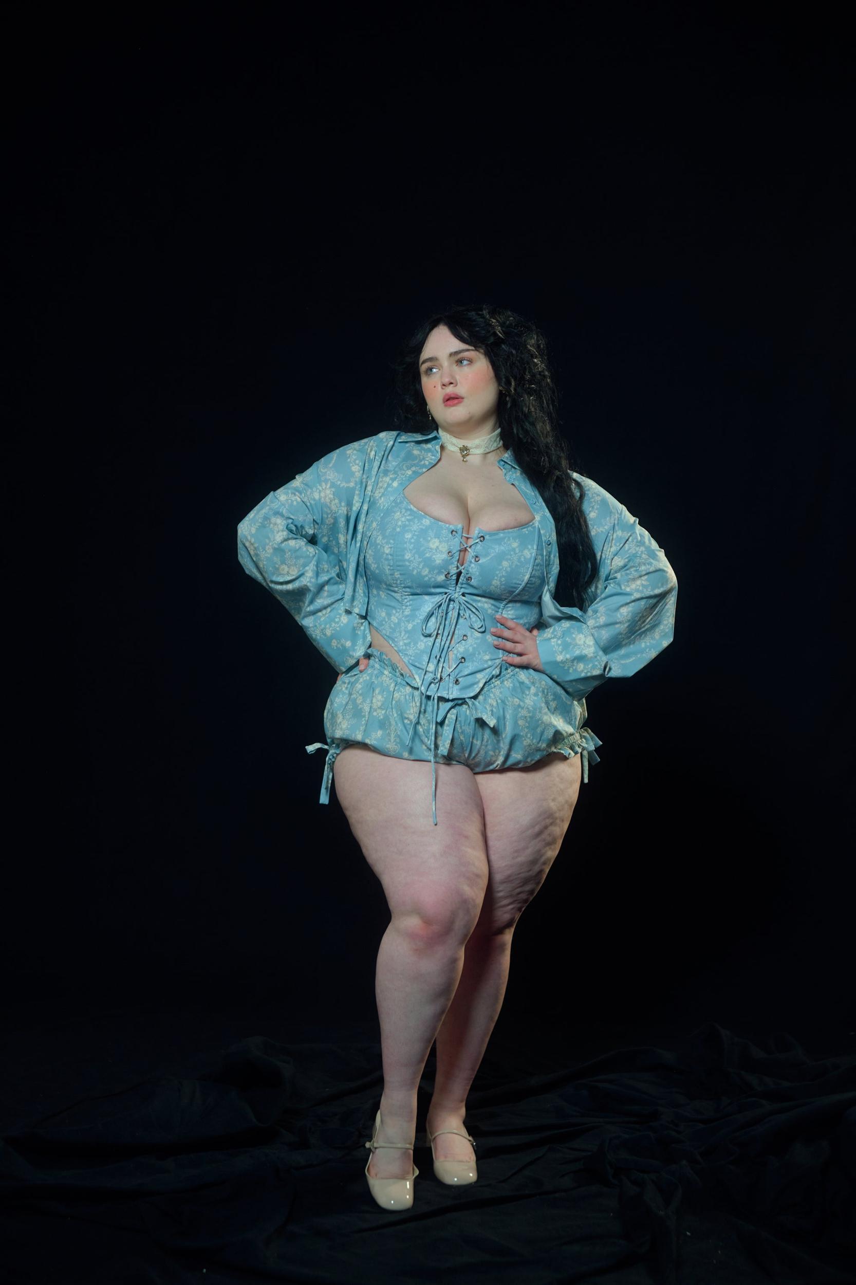 The Veranda Romeo Panty Product Image