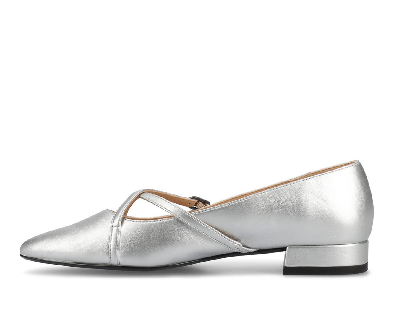 Women's Journee Collection Camby Shoes Product Image