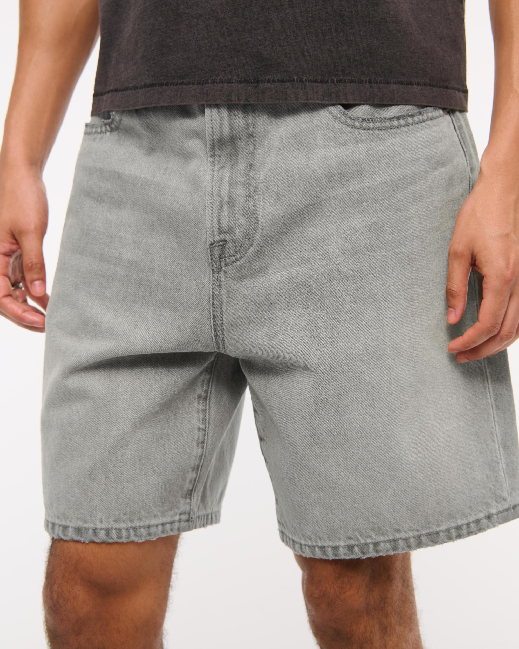 Loose Denim Short Product Image