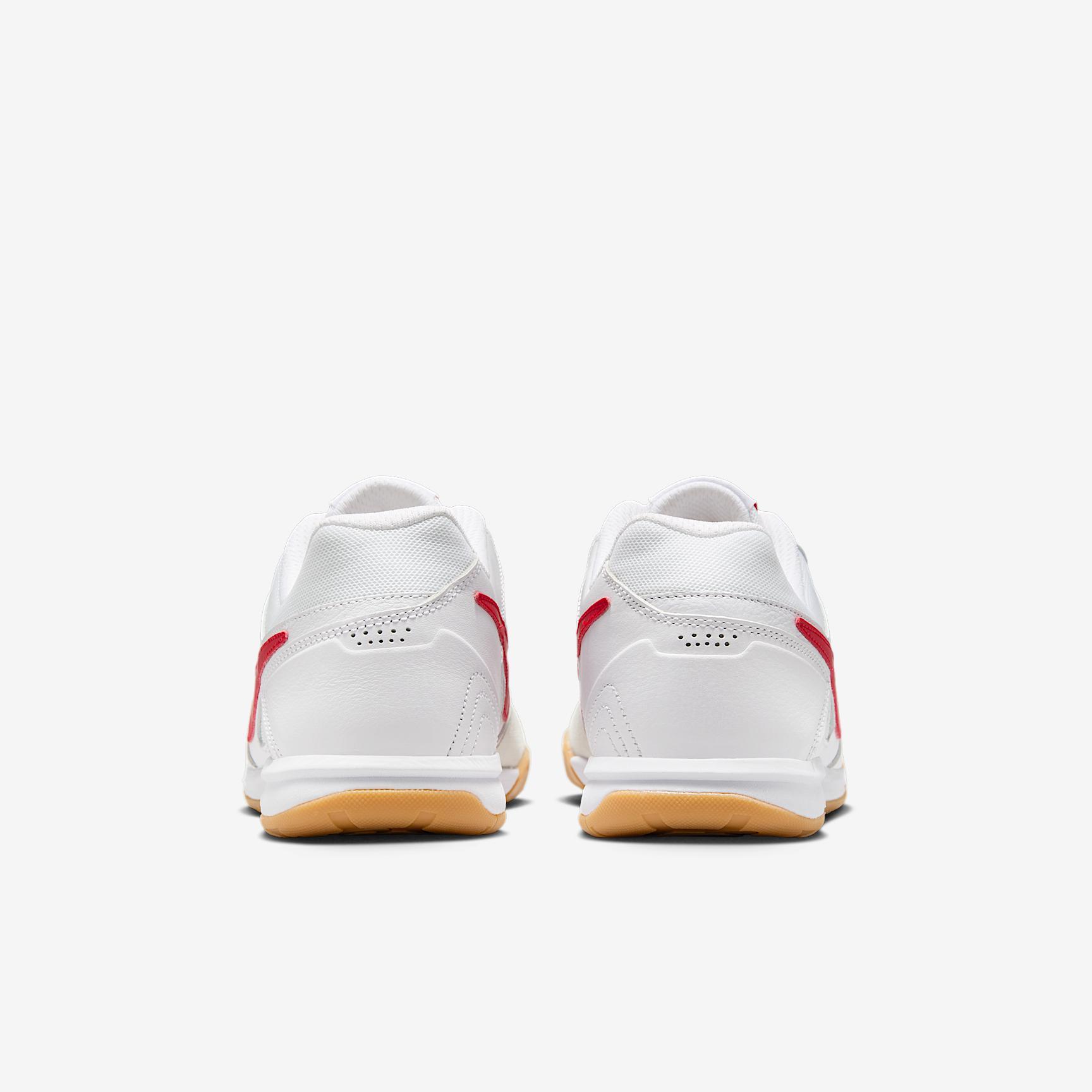 Nike Men's Gato Shoes Product Image