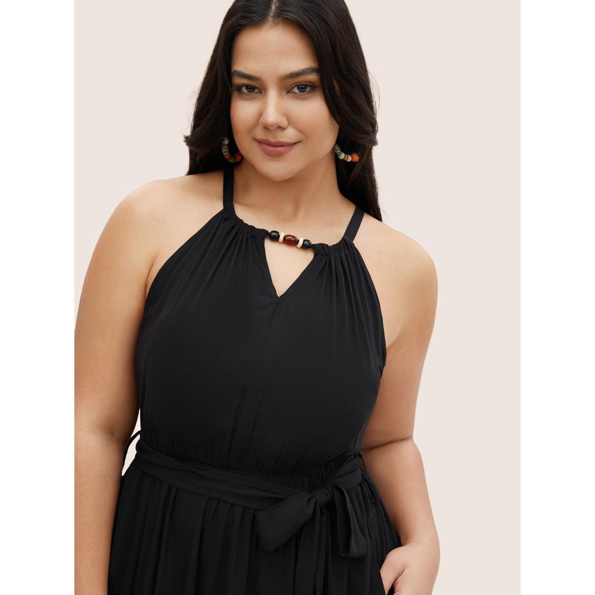 Plus Size Solid Keyhole Halter Neck Belted Dress Black Women Resort Gathered Halter neck Sleeveless Curvy Midi Dress BloomChic 10/M Product Image