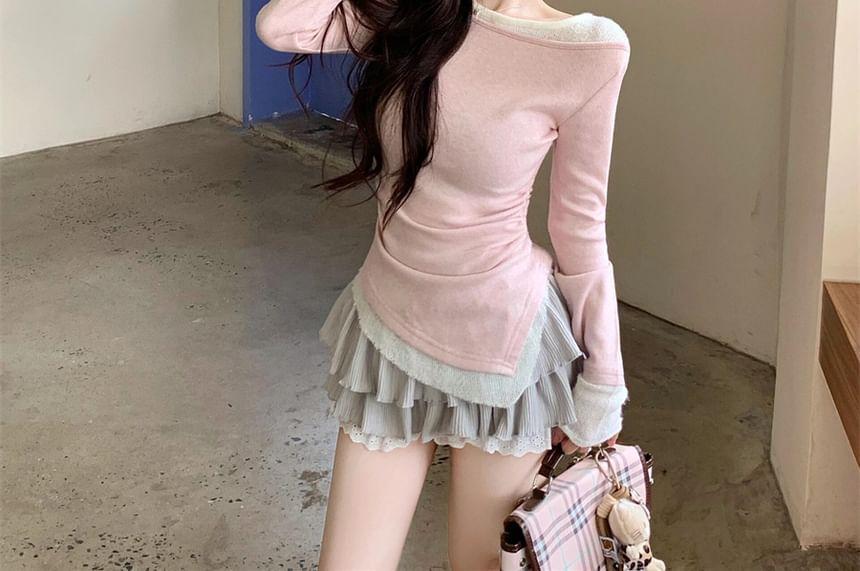 Long-Sleeve Off-Shoulder Mock Two-Piece Two Tone Asymmetrical Ruched Top Product Image
