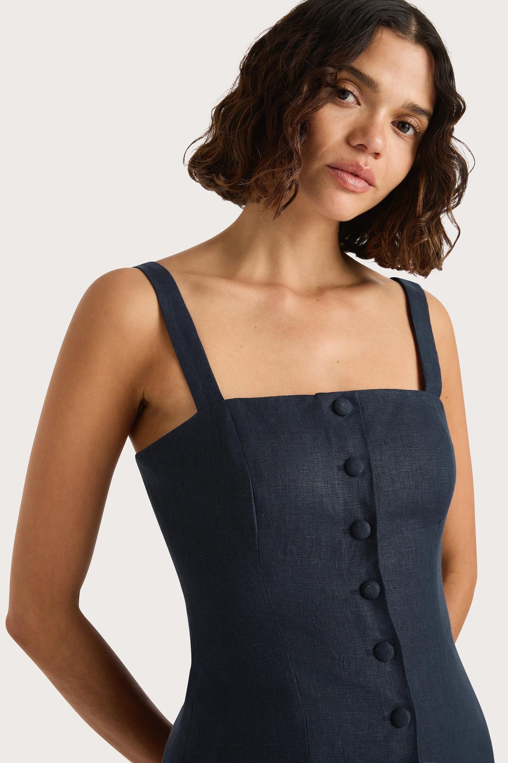 Clove Trouser Navy Product Image
