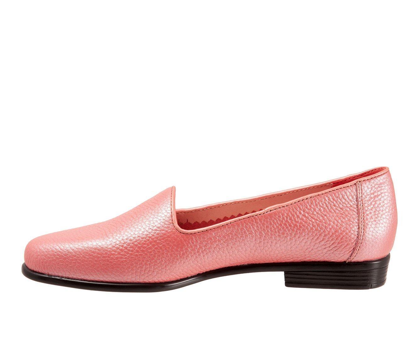 Women's Trotters Liz Tumbled Flats Product Image