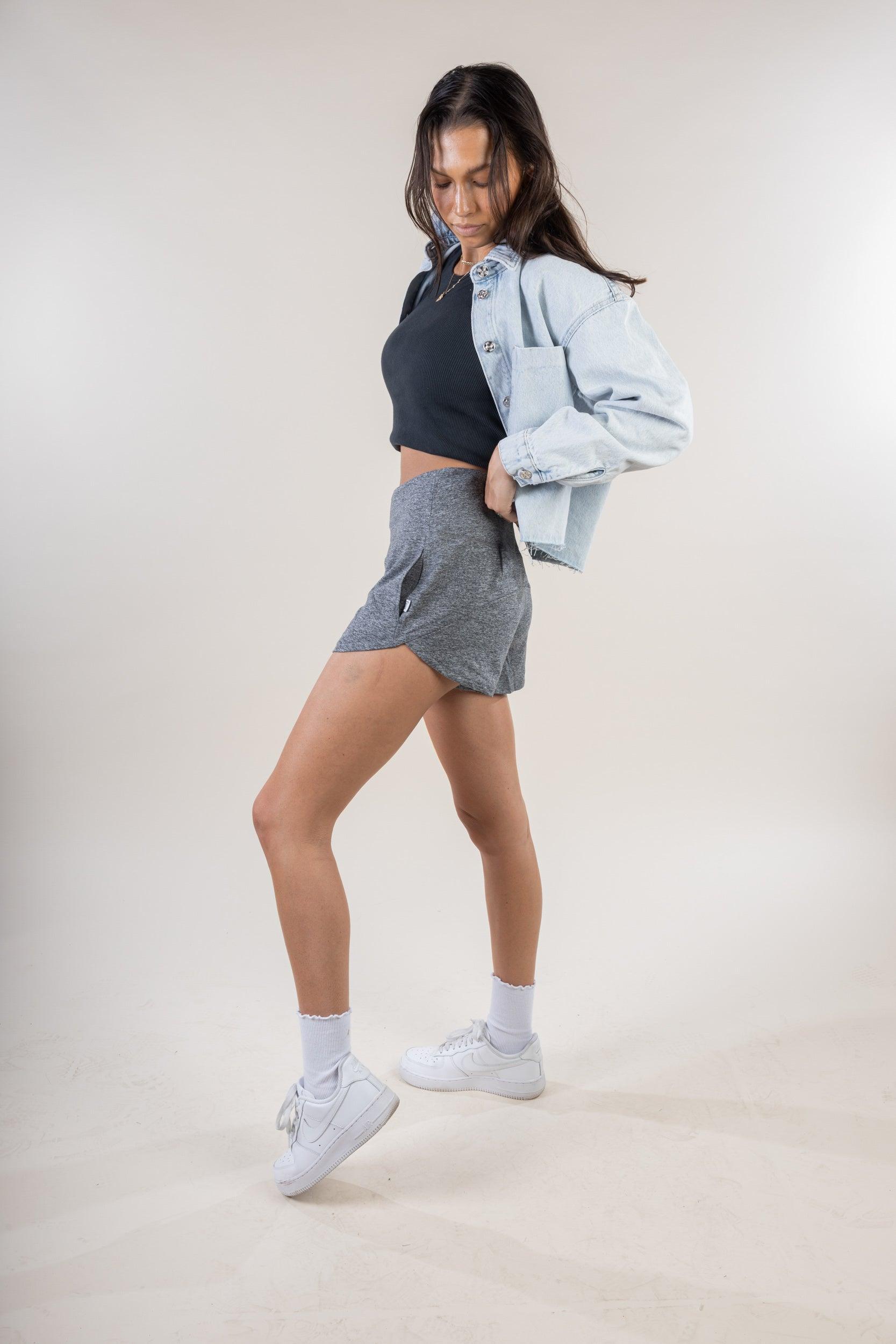 Women's Roam™ Short Product Image